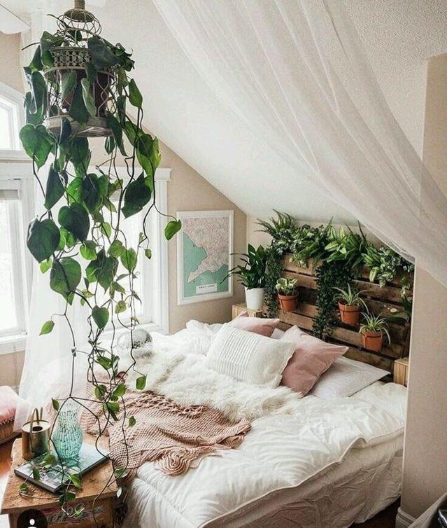 This soft and cozy bed r/CozyPlaces