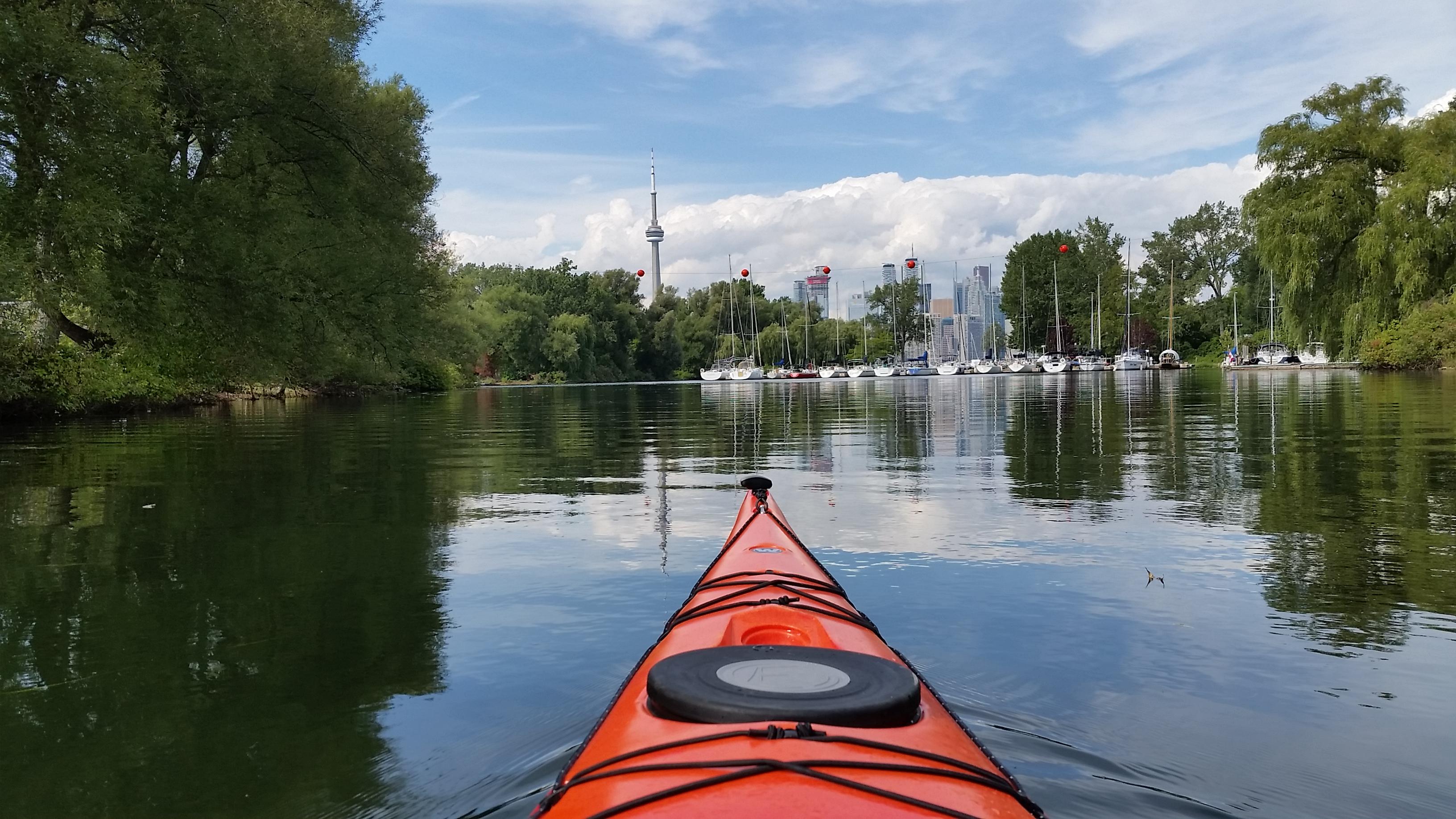 Took the kayak out to the Toronto Islands Today. r/Kayaking