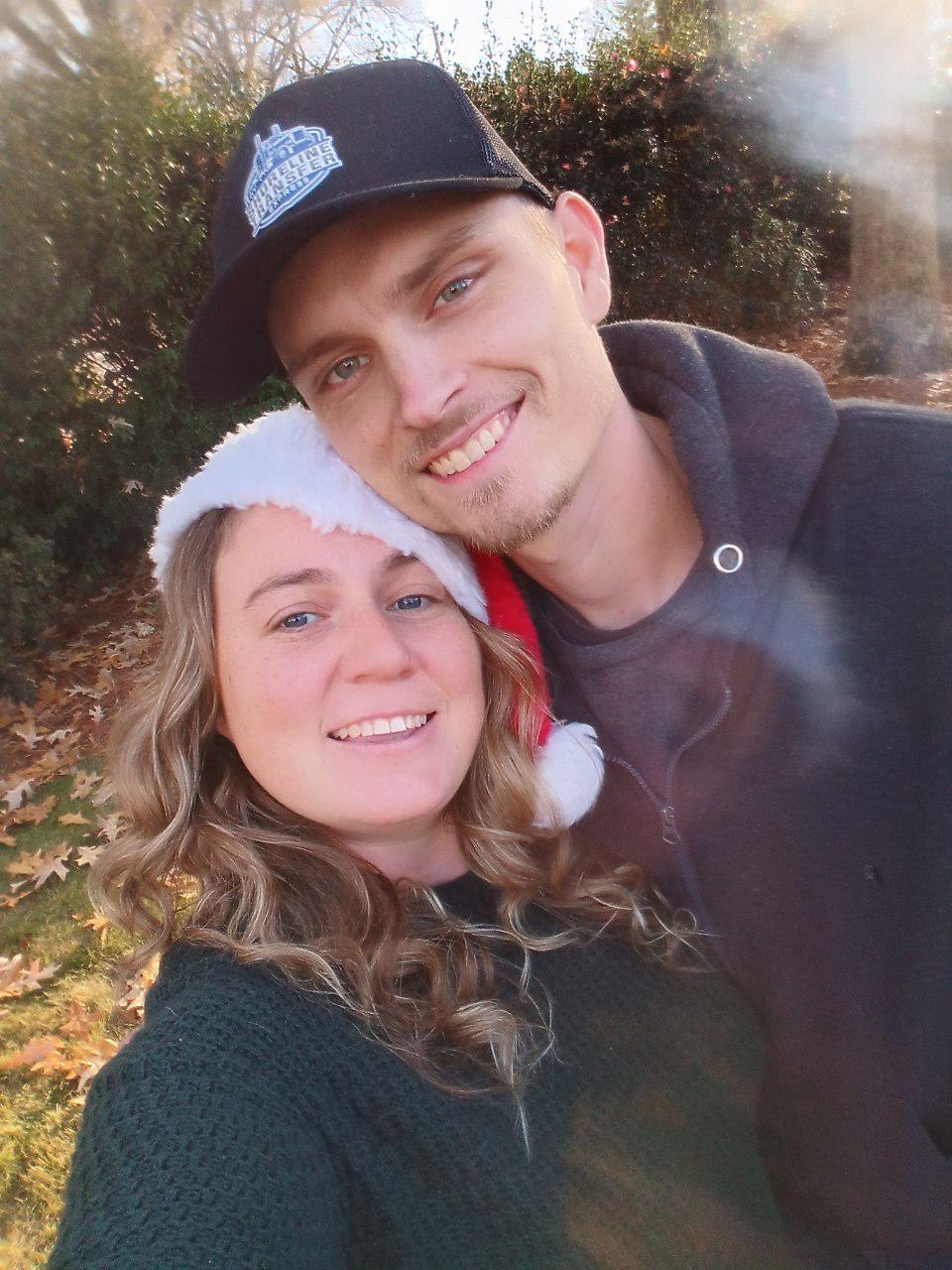 [Mf4m] 32yo- Gainesville cuckold couple looking for steady BWC : r