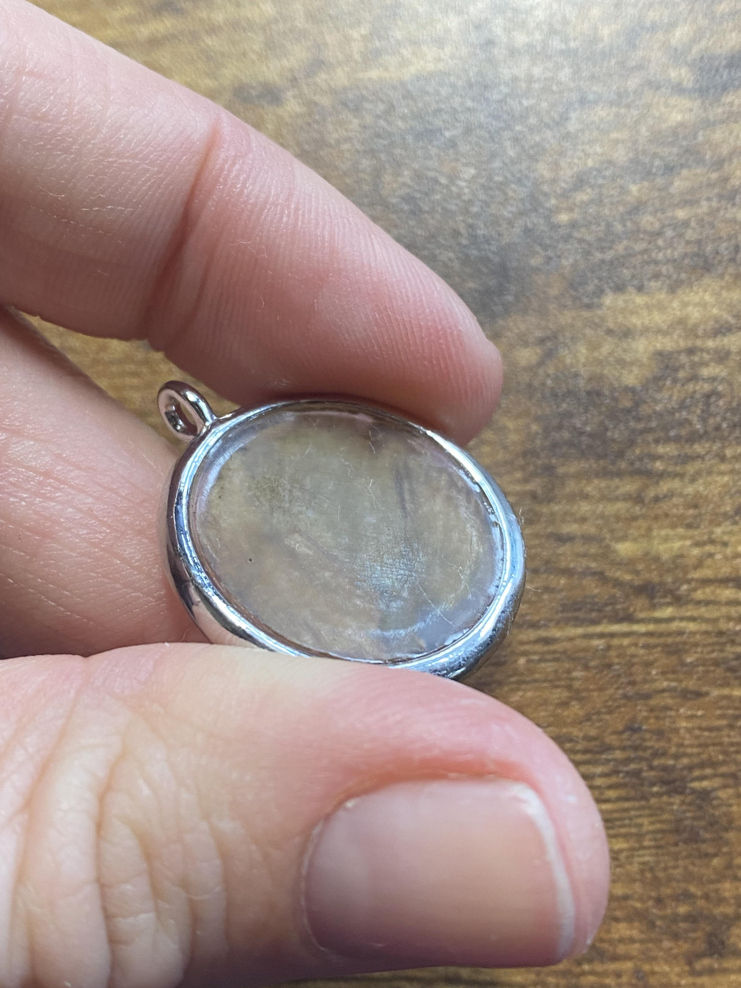 Help with tacky UV resin? (Details in comments) r/ResinCasting