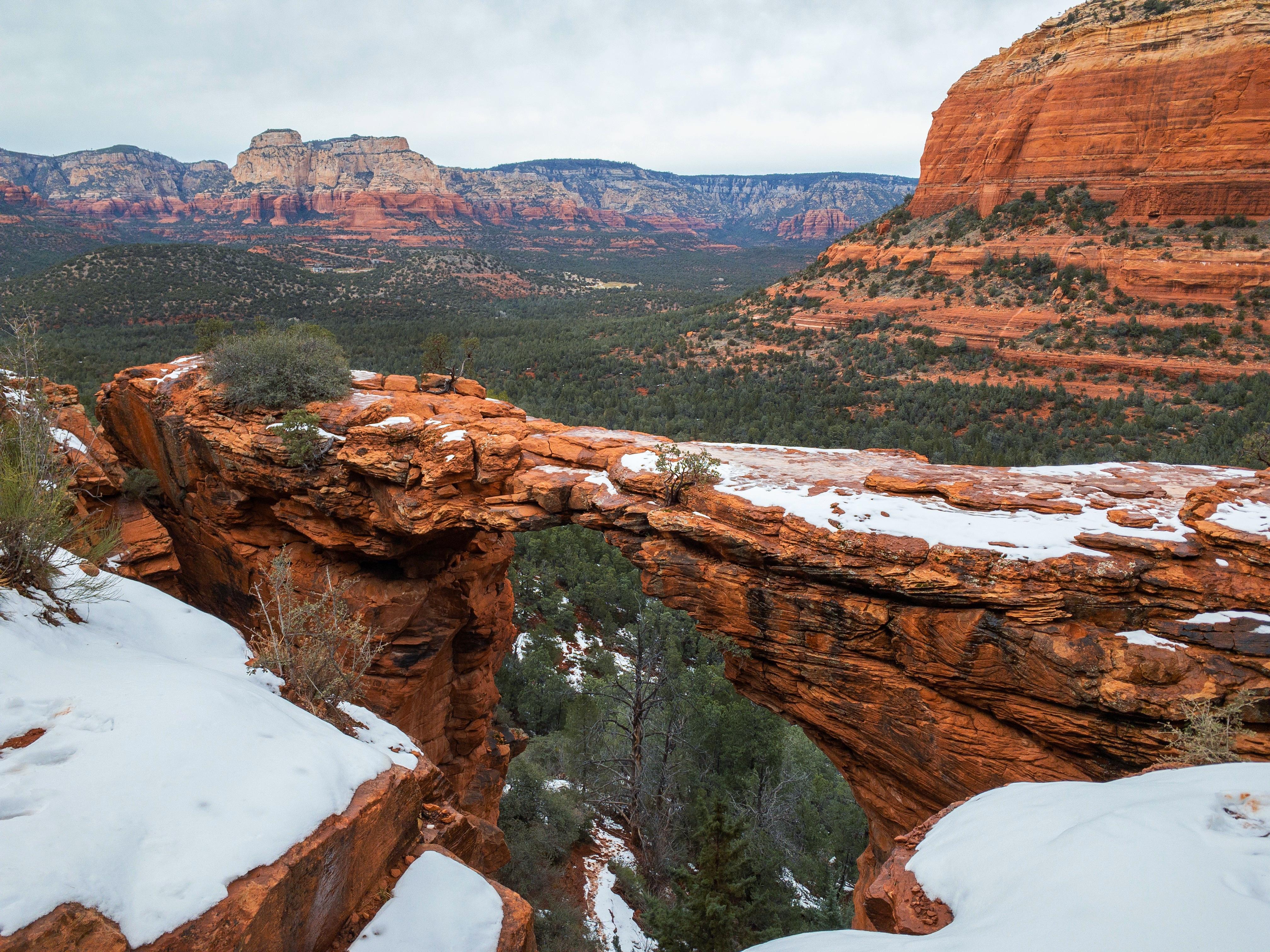 Devil's Bridge, Arizona [4032 x 3024] [OC] r/EarthPorn
