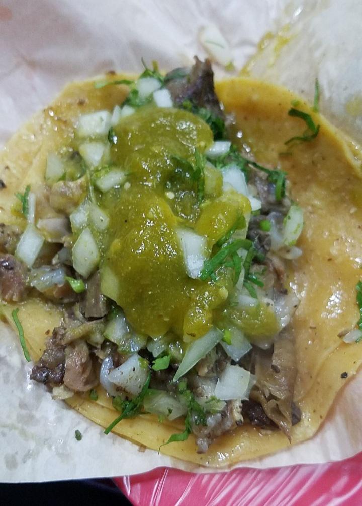 Por las calles de Tijuana un taco de cabeza r/mexicanfood