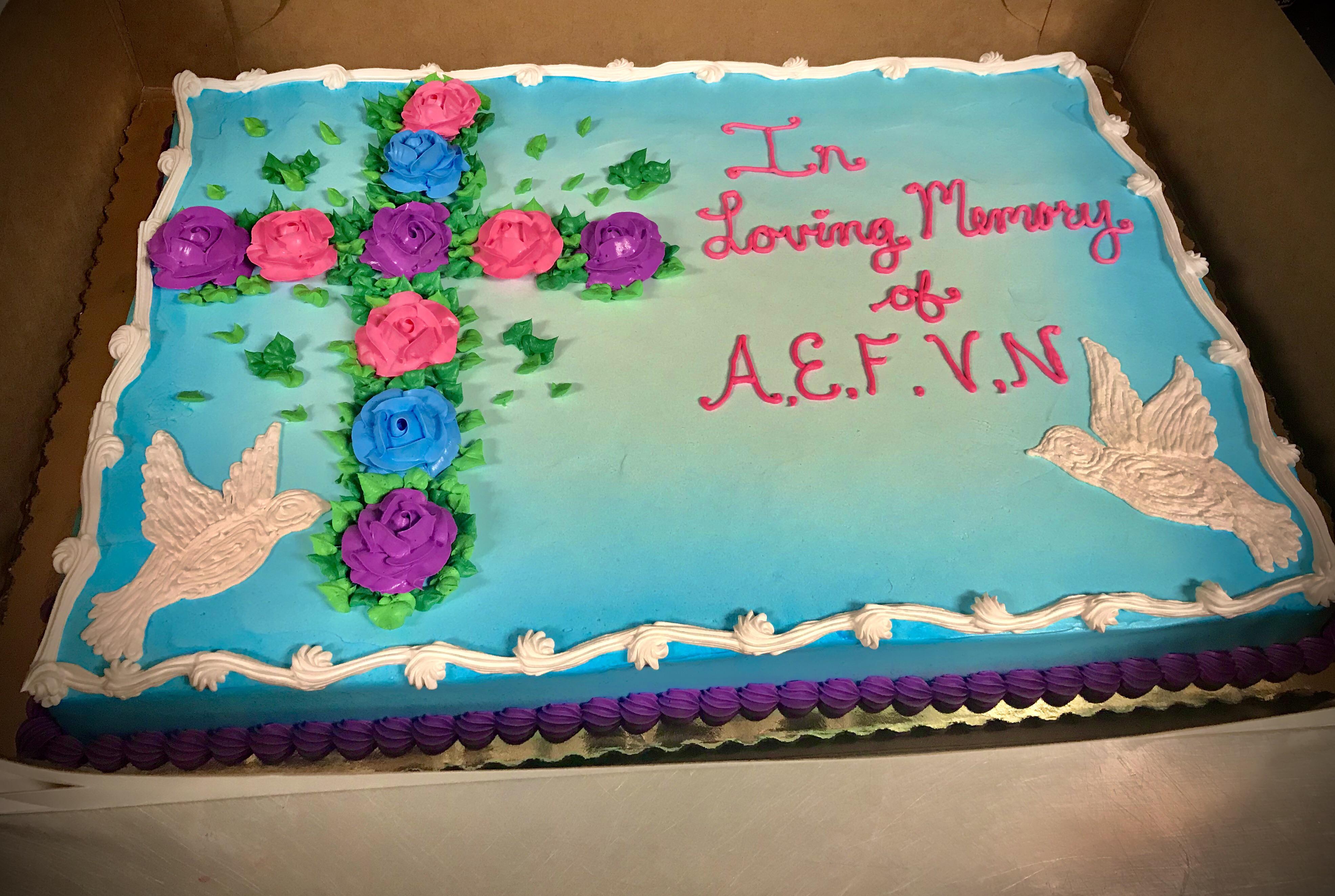 A memorial cake I made today r/cakedecorating