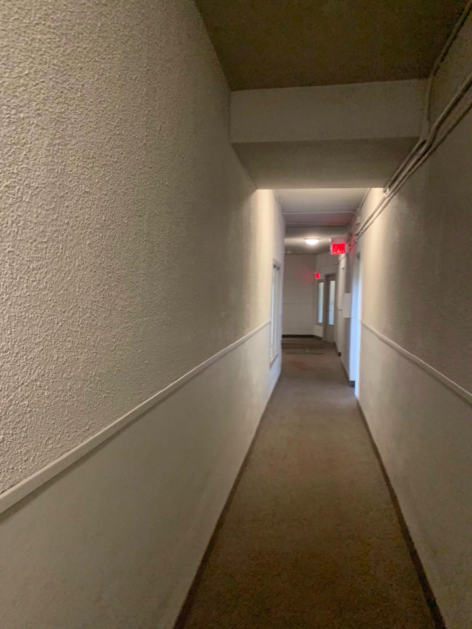 What level is this...? I hear tapping coming from the walls... r