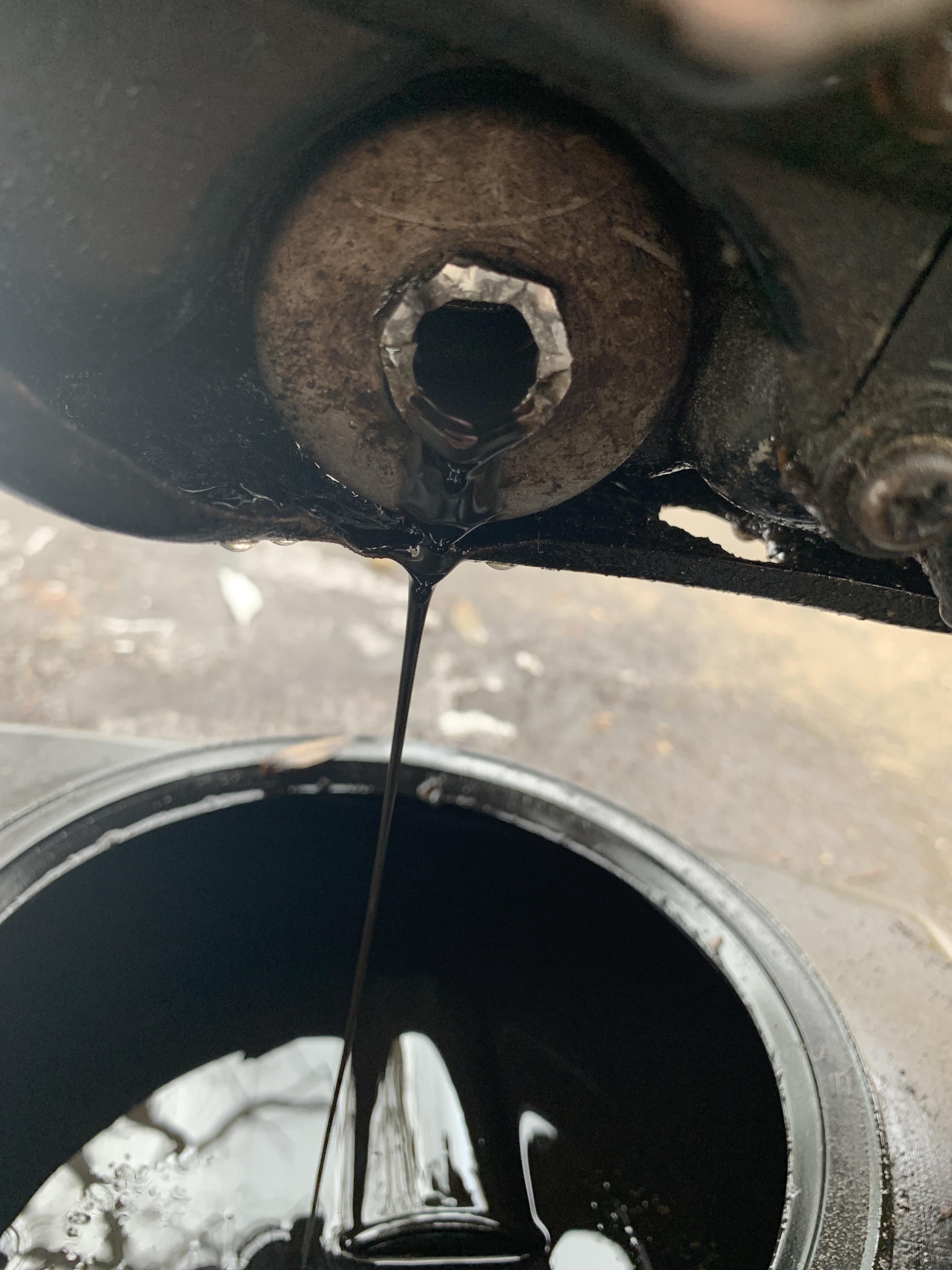 Head broke off oil plug. Info in comments. r/MechanicAdvice