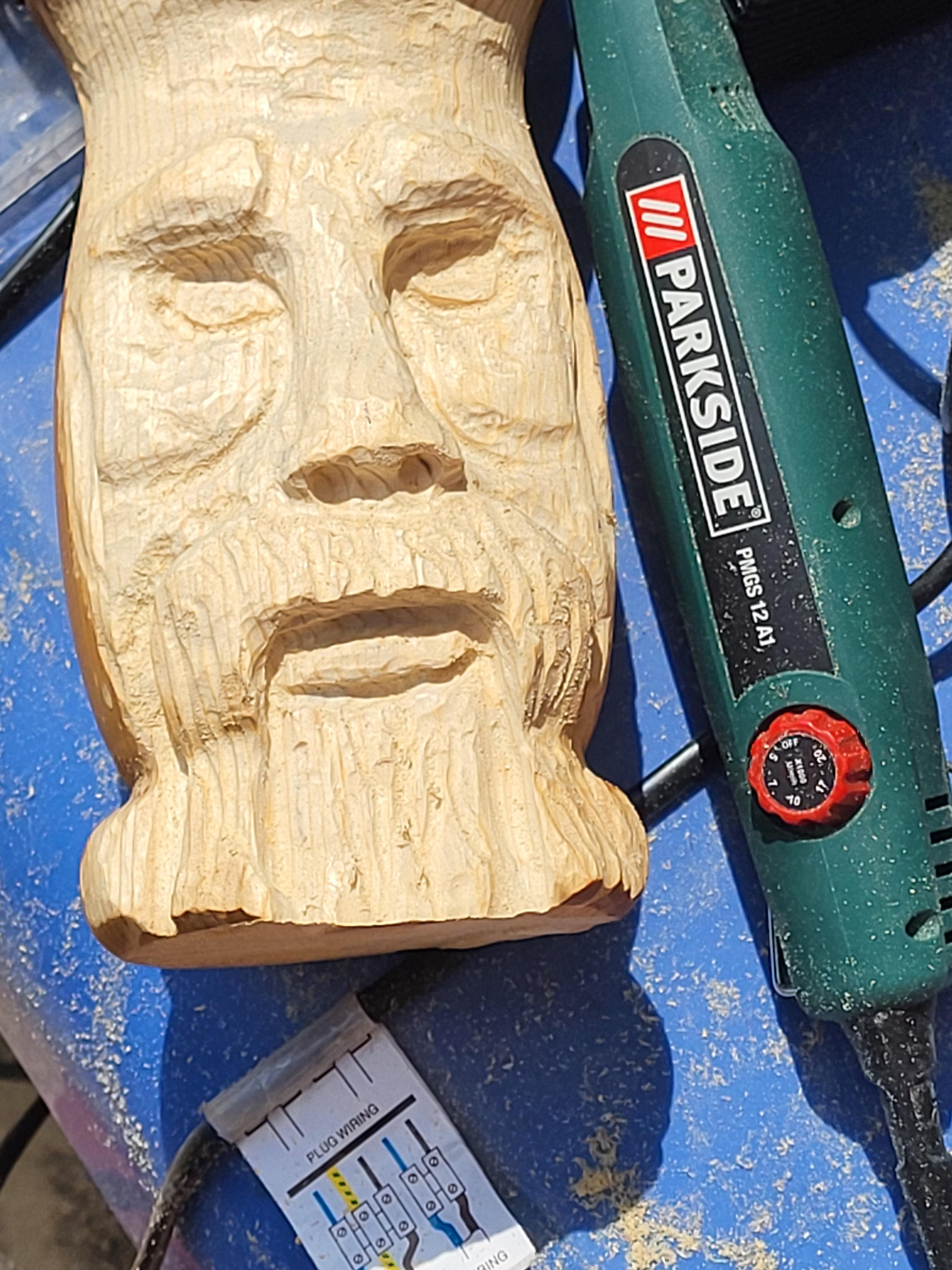 My first attempt r/Woodcarving