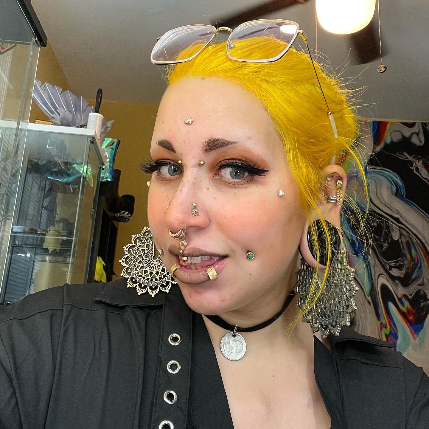 Realized I never post myself here so here’s my personal face setup! 14 piercings, all healed