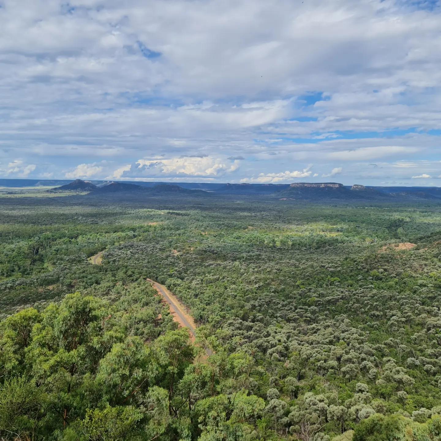 Arcadia Valley, Queensland, Australia r/ruralporn