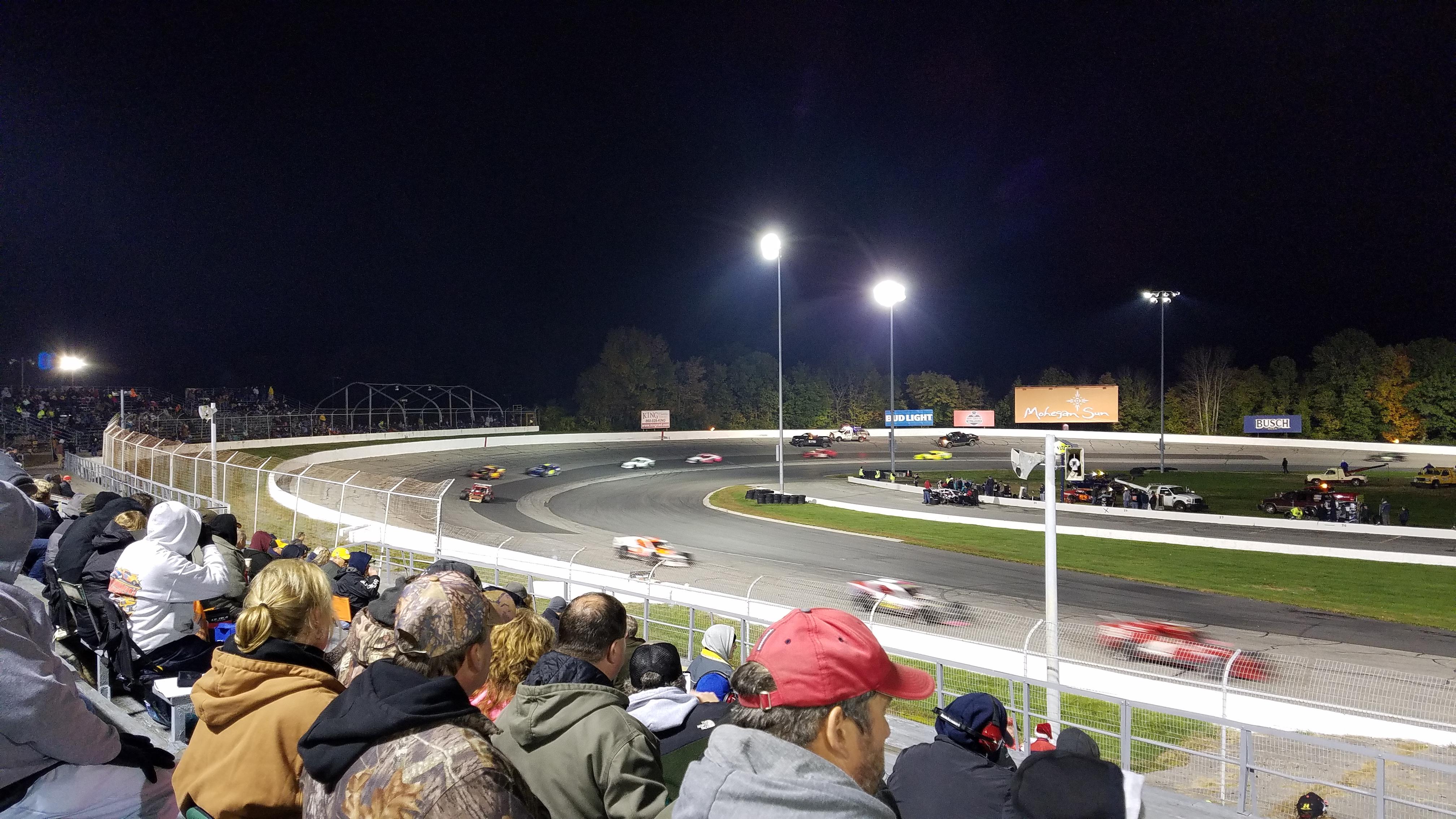 Anyone else freezing their butts off at the Thompson Speedway World