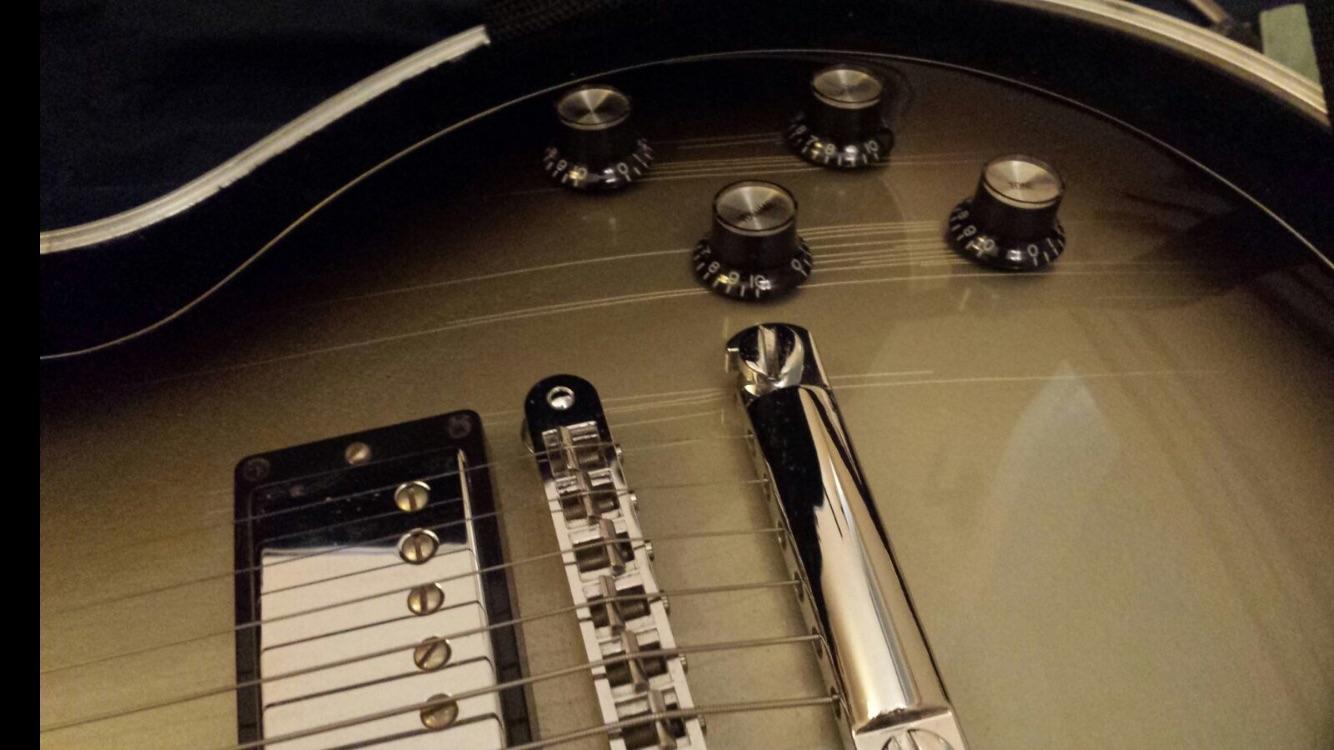 What could possibly cause these scratches to a guitar finish? r/Luthier