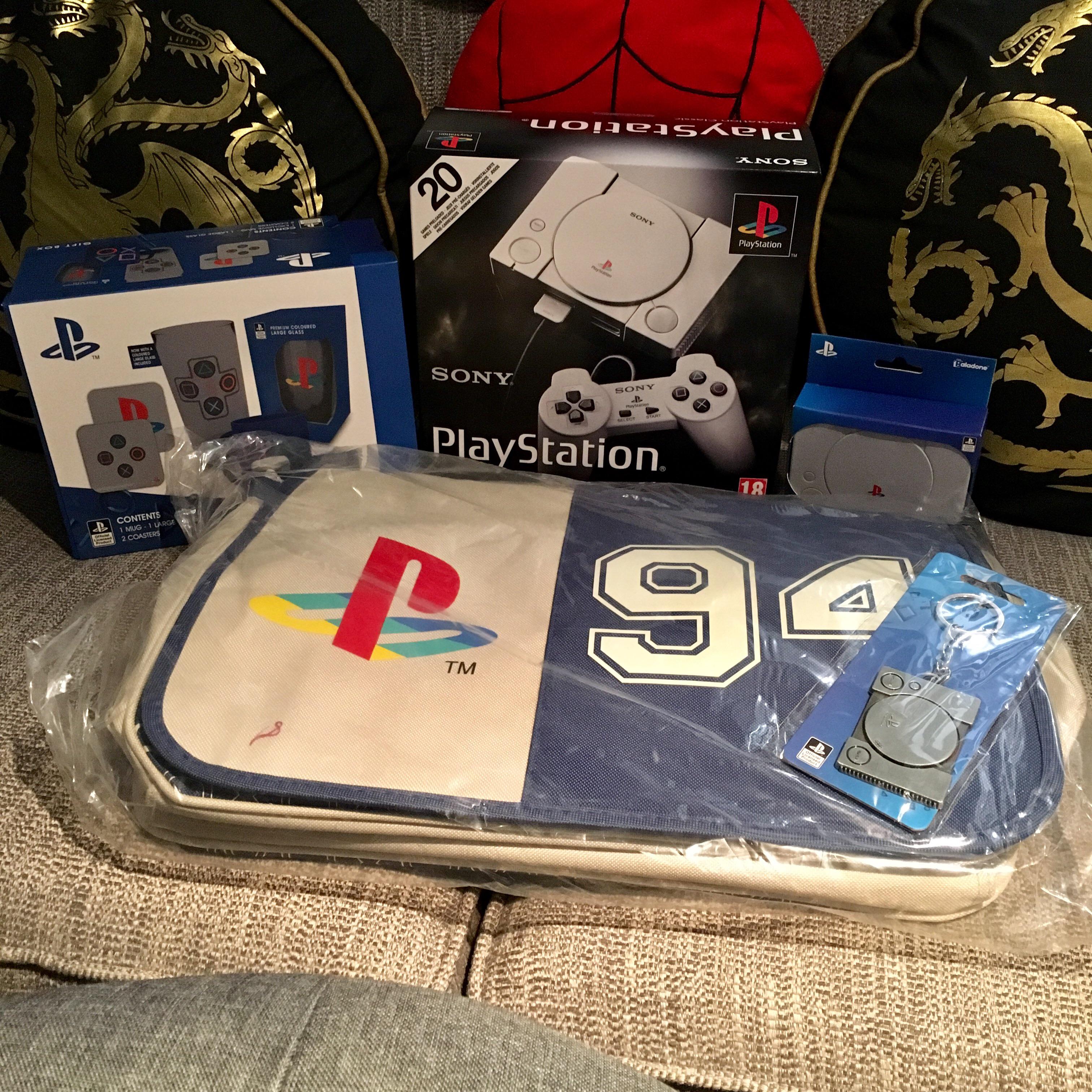 I managed to nab one of the last PlayStation Classic Collector’s