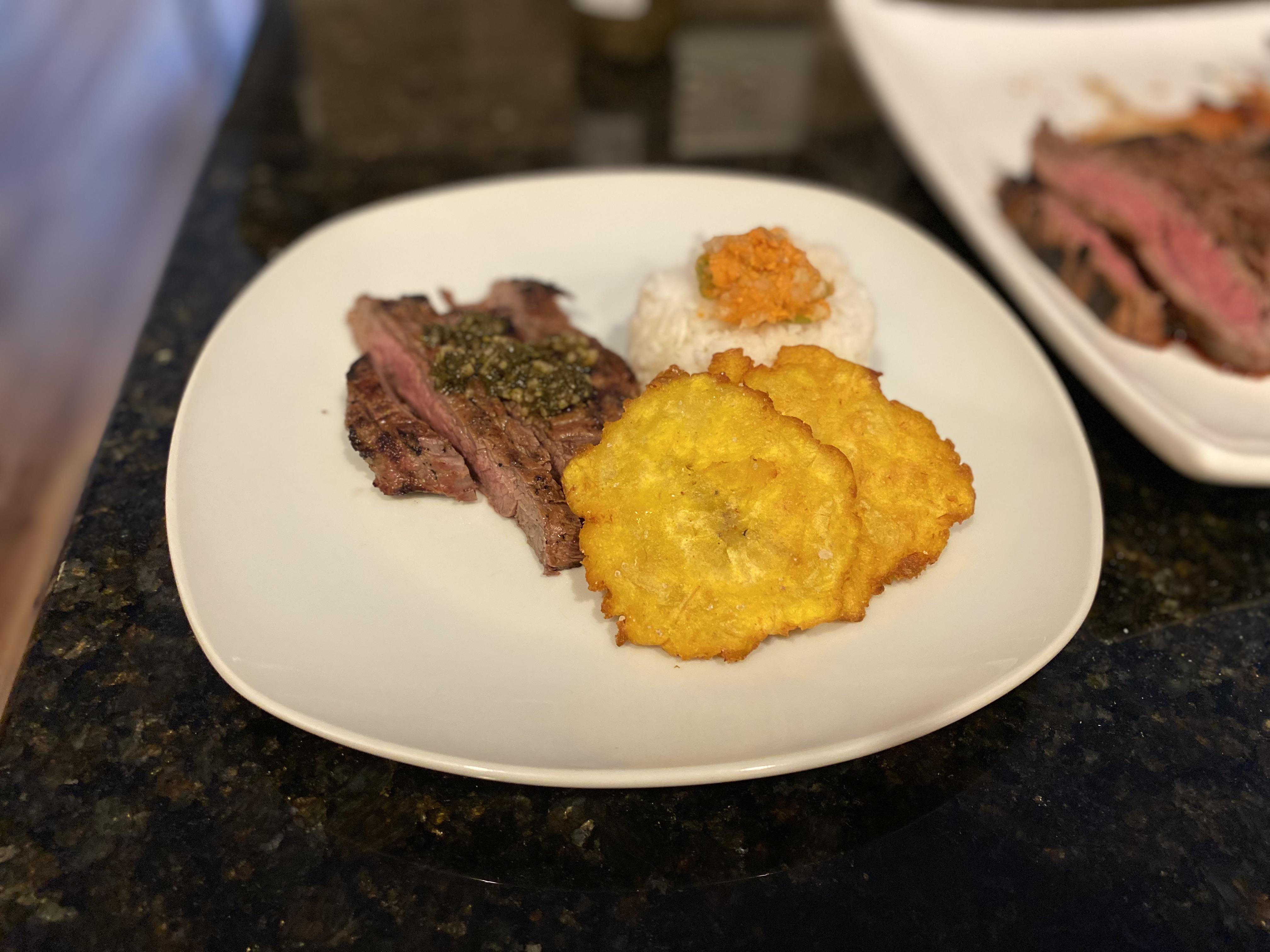 [Homemade] Flank steak, rice and tostones r/food