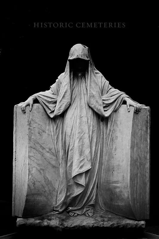 creepy cemetery statue r/creepy