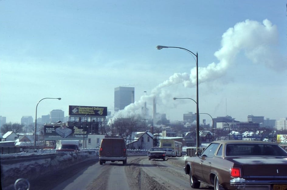 Downtown Winnipeg From The Disraeli Bridge Late 1970's r/Winnipeg