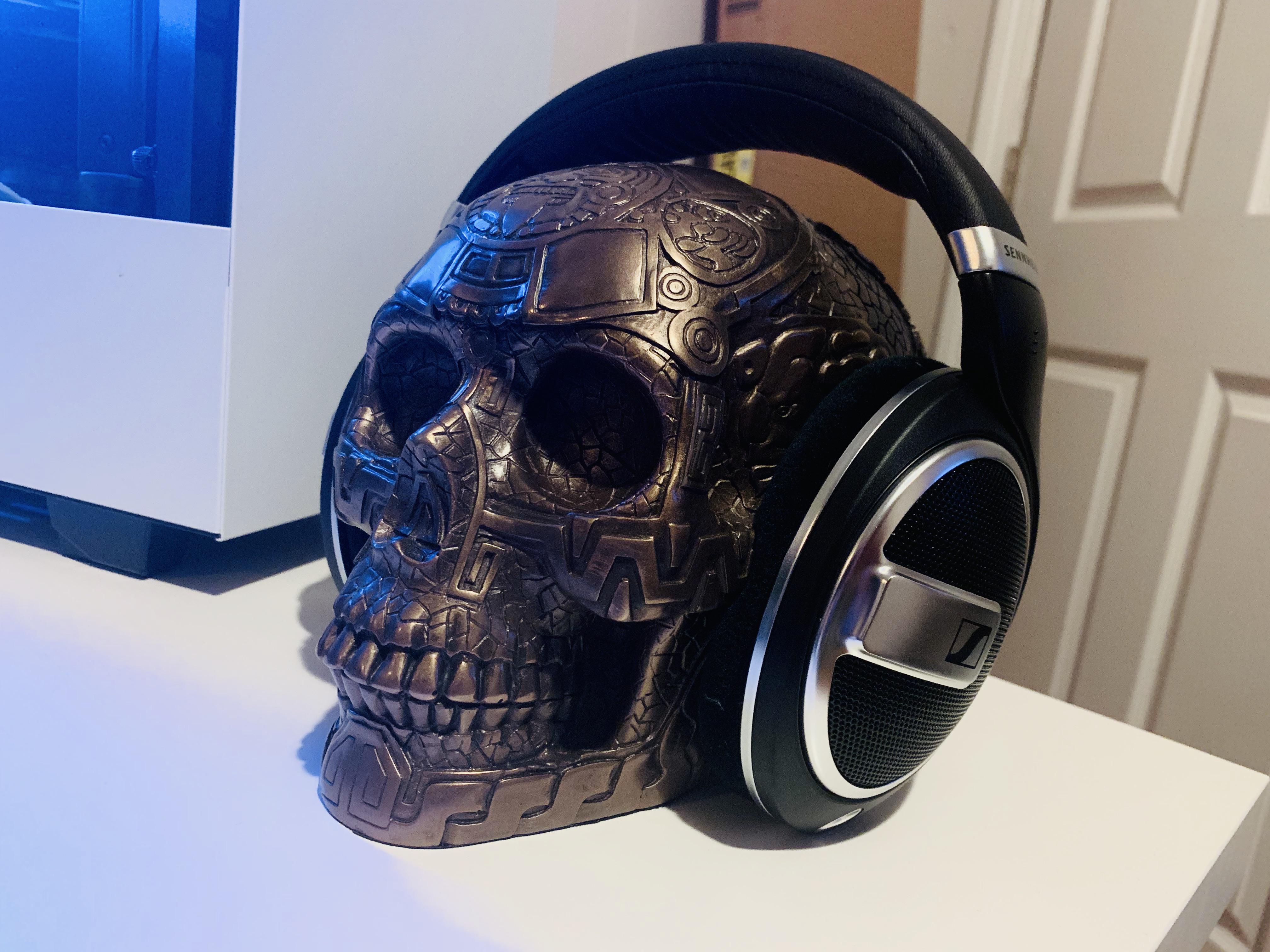My first decent pair of headphones r/headphones