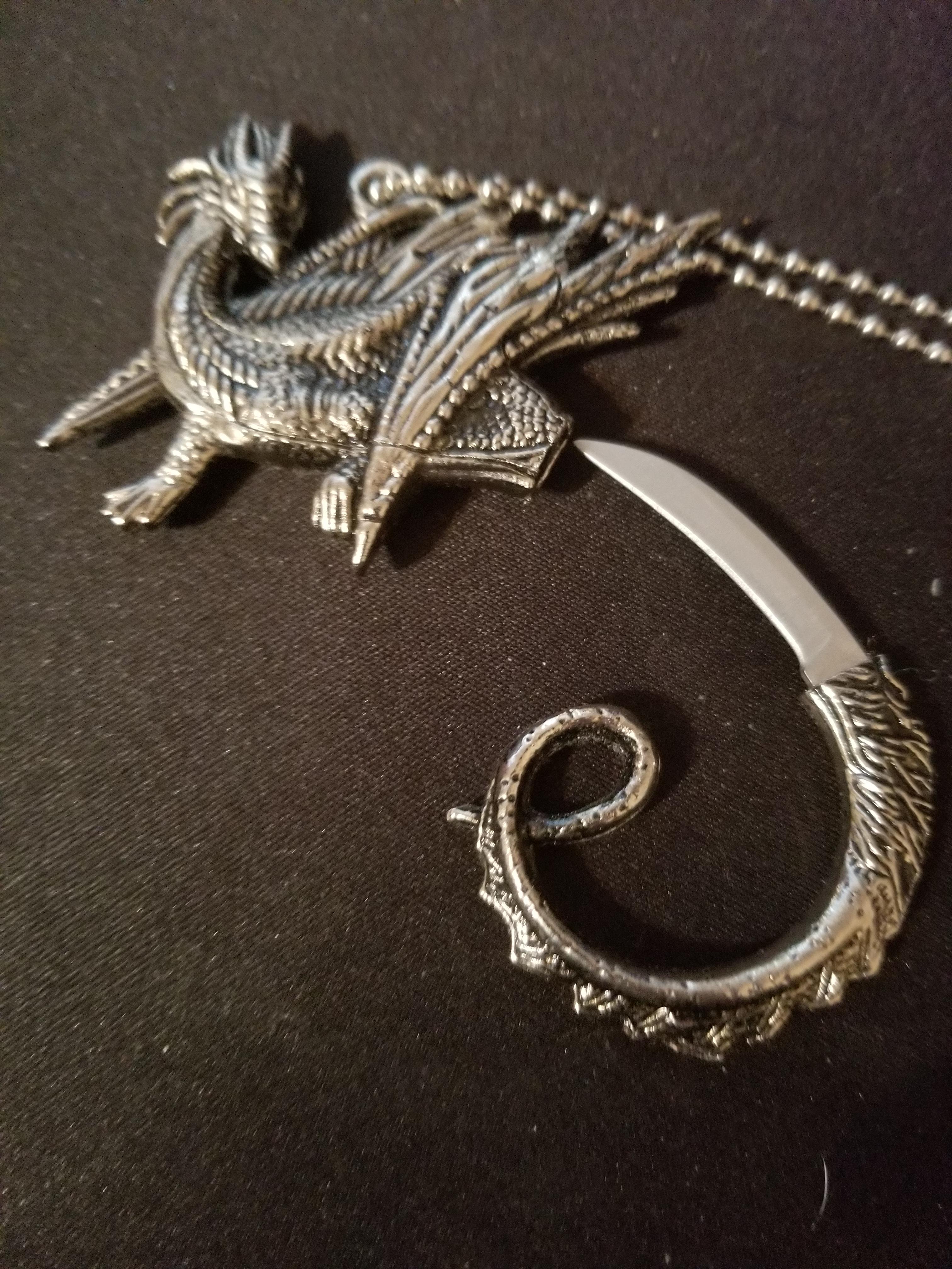Hidden Blade Dragon Necklace r/mallninjashit