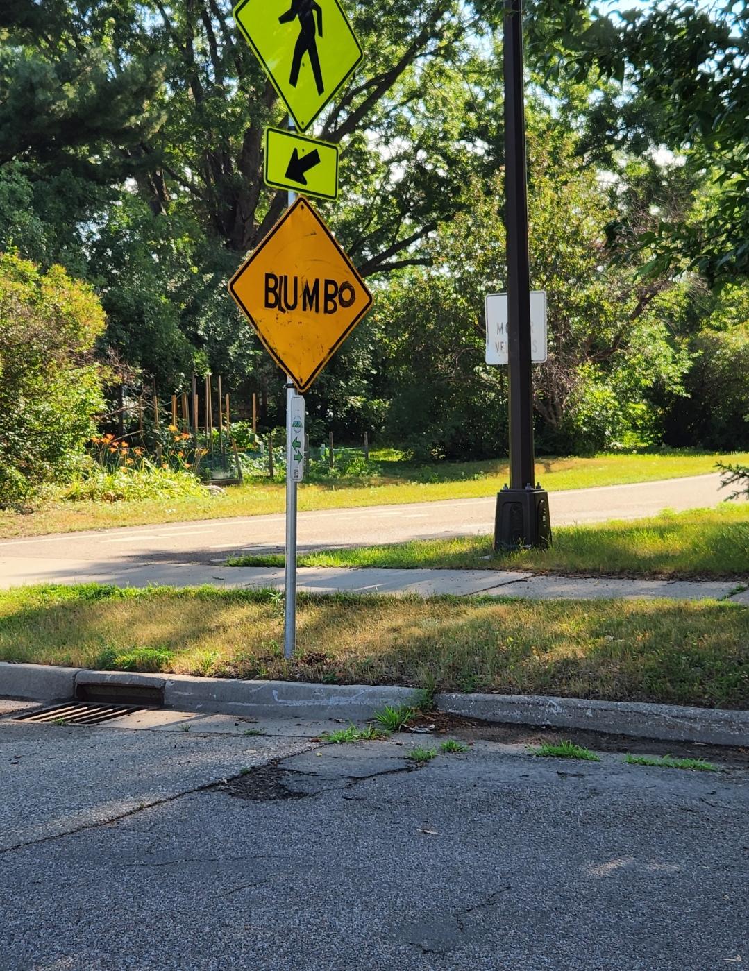 This graffitied sign near me mildlyinteresting
