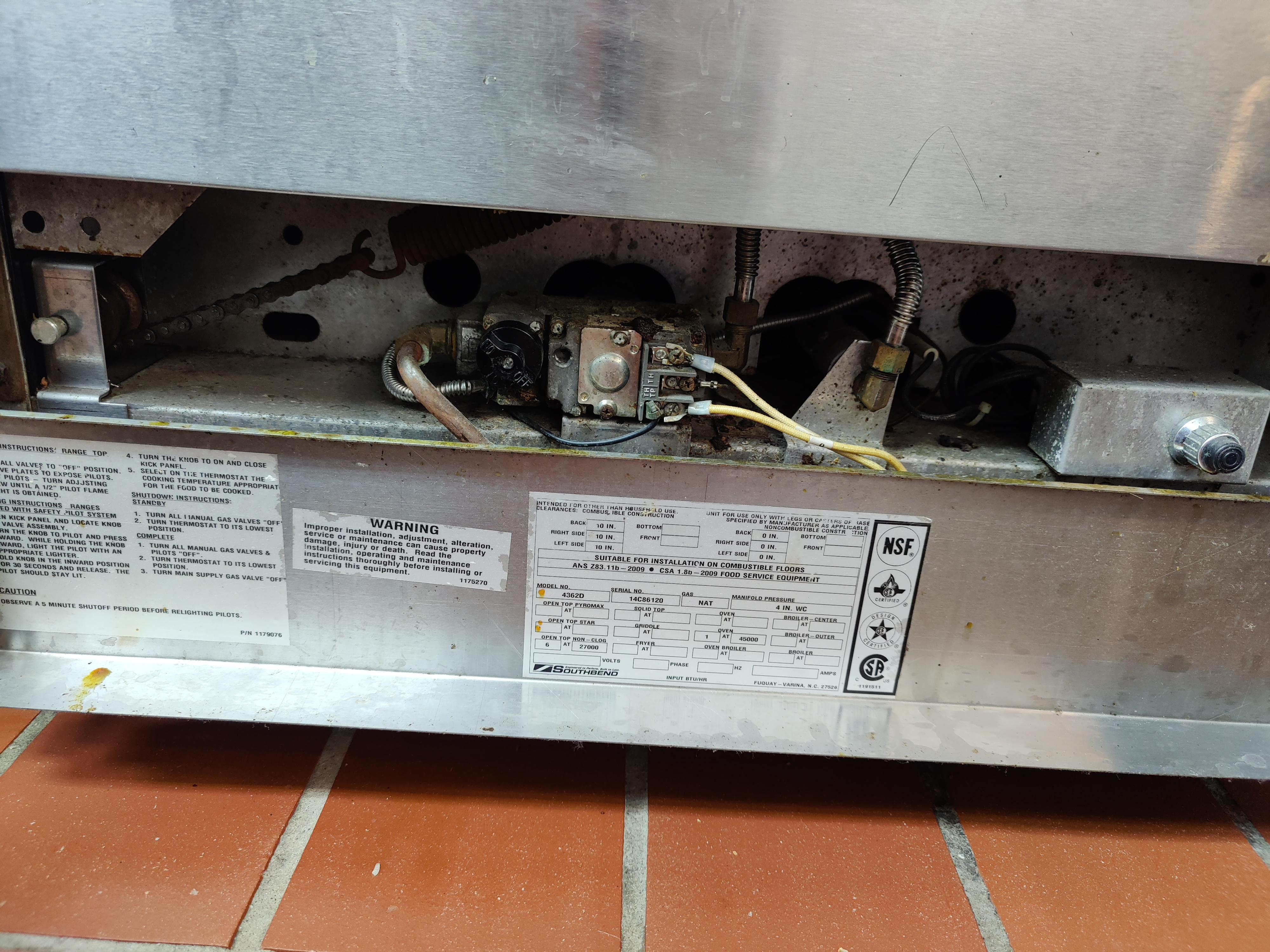 Hey, wondering if anyone knows how I'd light the oven pilot light