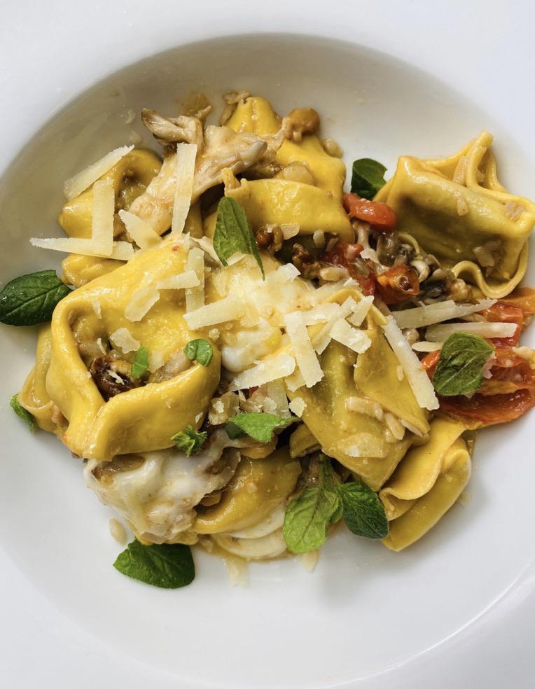 Porcini Tortellini with Roasted Tomatoes, Mozz and Toasted Walnuts r/recipes