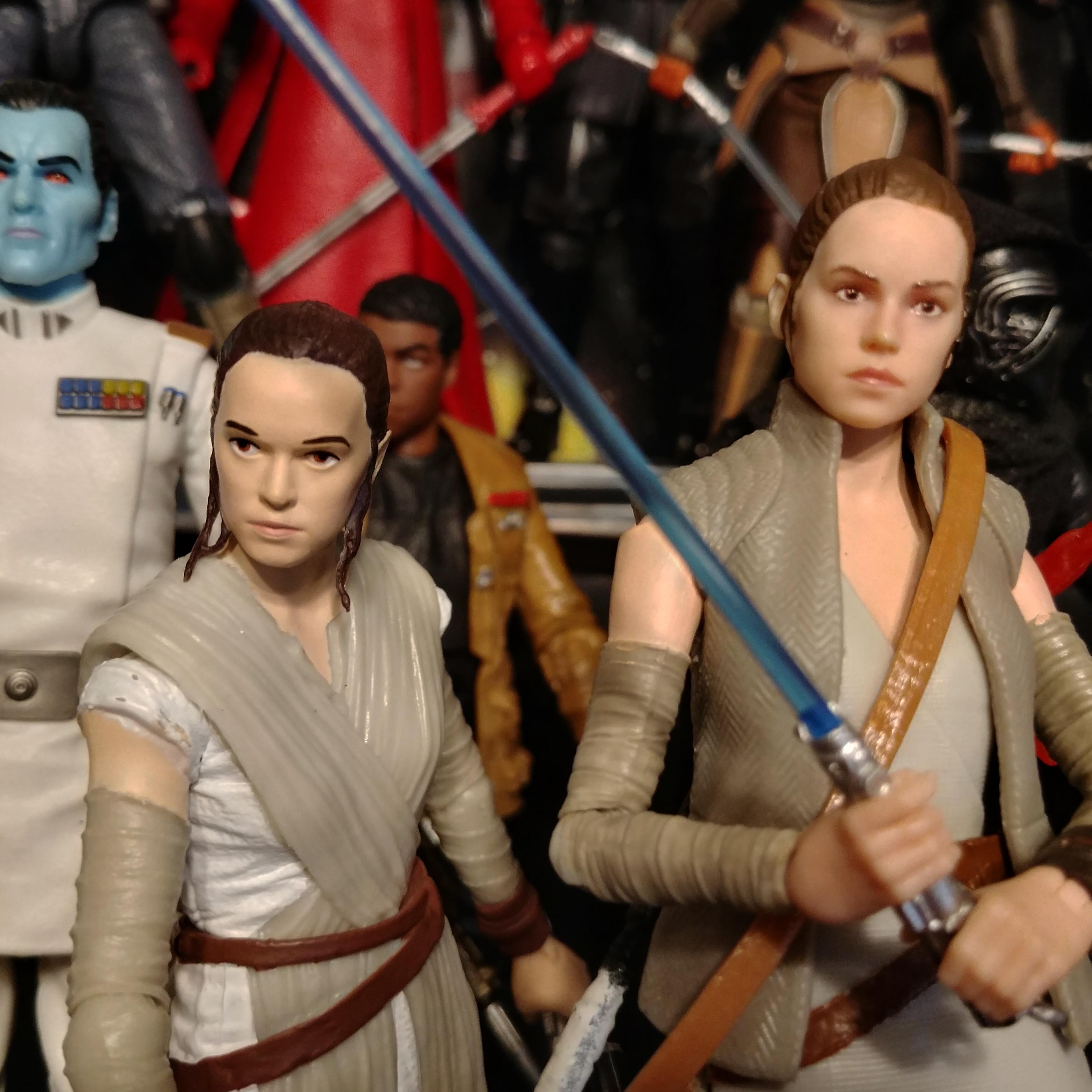 Rey black series comparison. New vs old. r/starwarscollecting