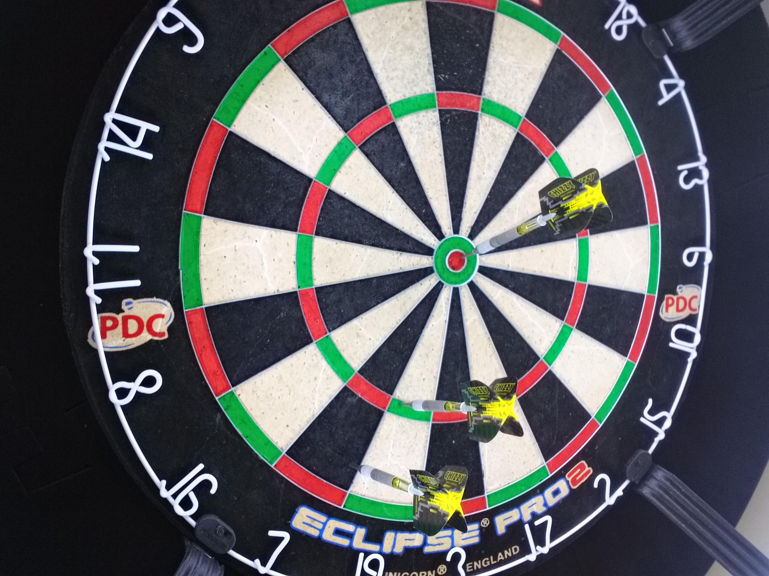 Finally, the first bullseye checkout r/Darts