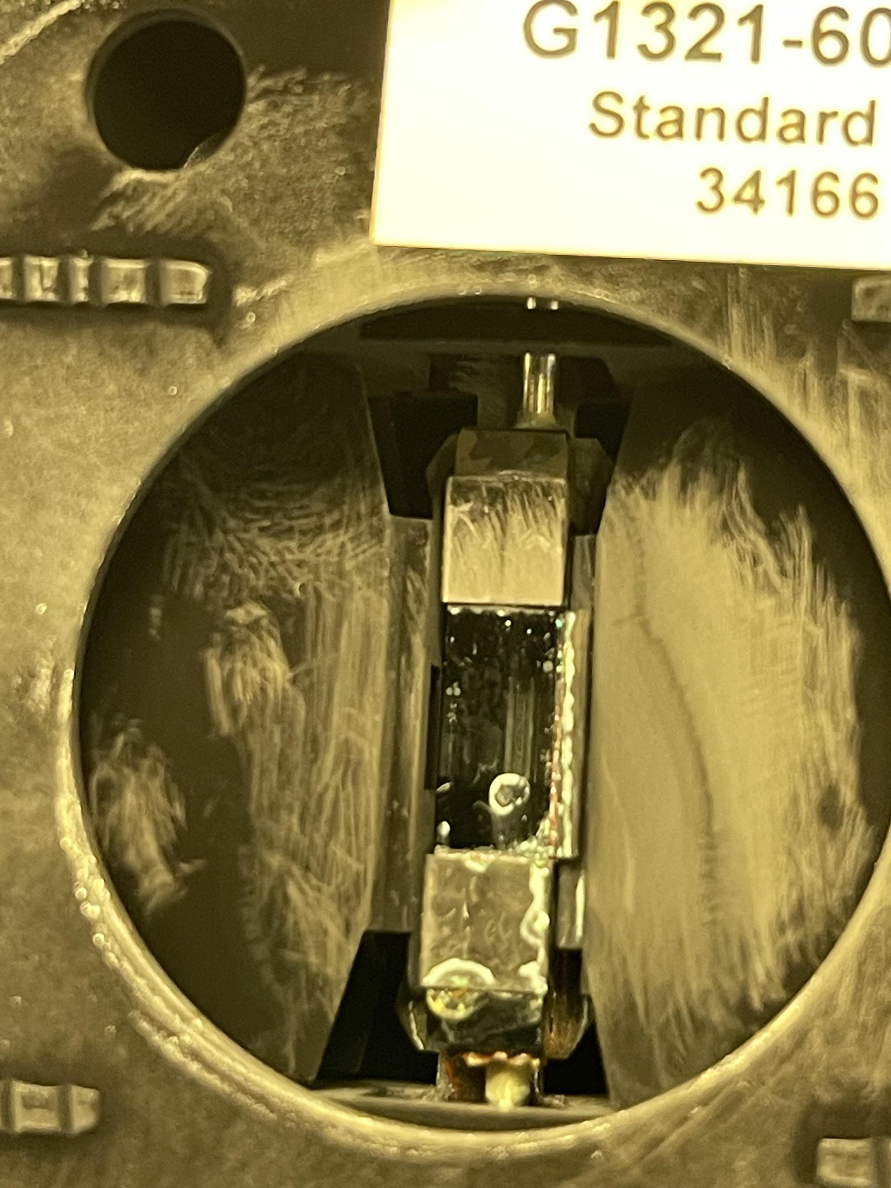 HPLC FLD detector leak r/CHROMATOGRAPHY