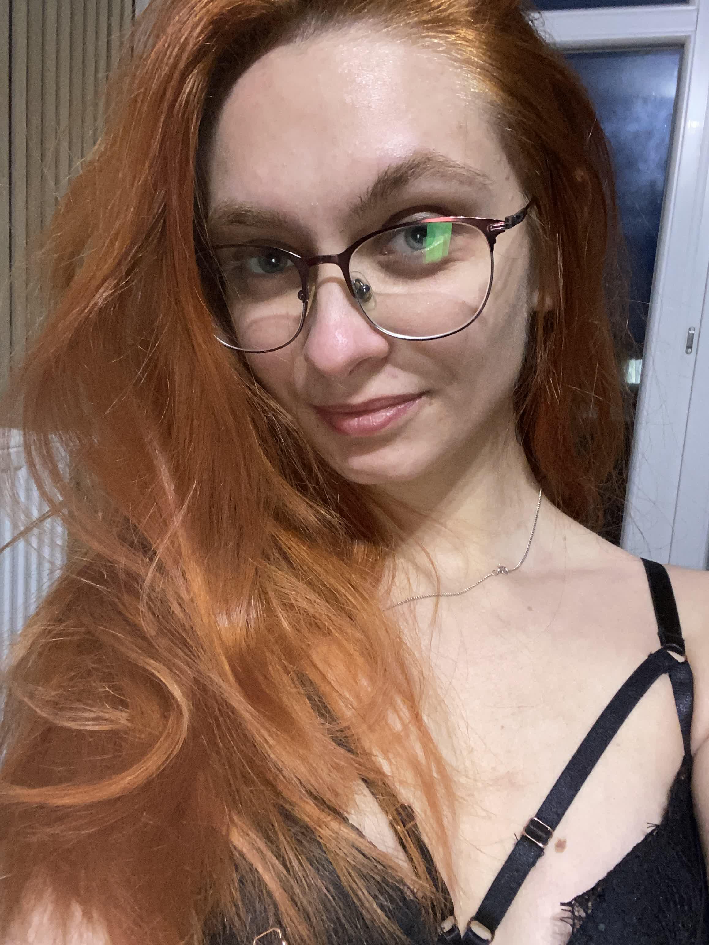 Anybody want to hook up real quick? : Maine_Nudes_n_post