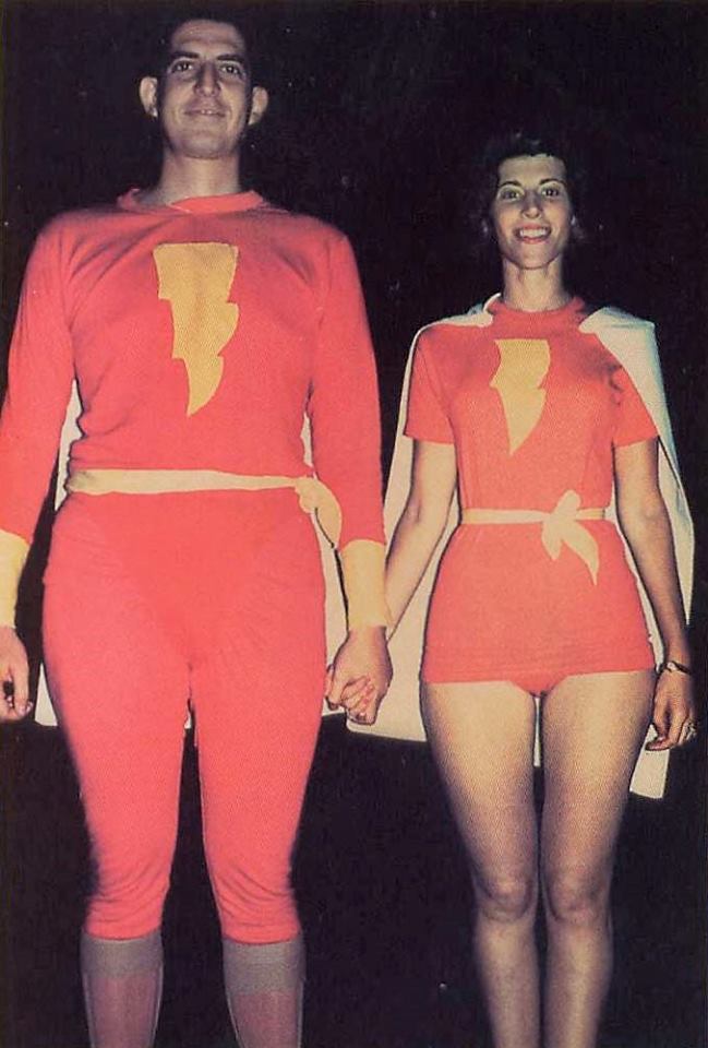 Vintage Cosplay The Marvel Family r/DCprime