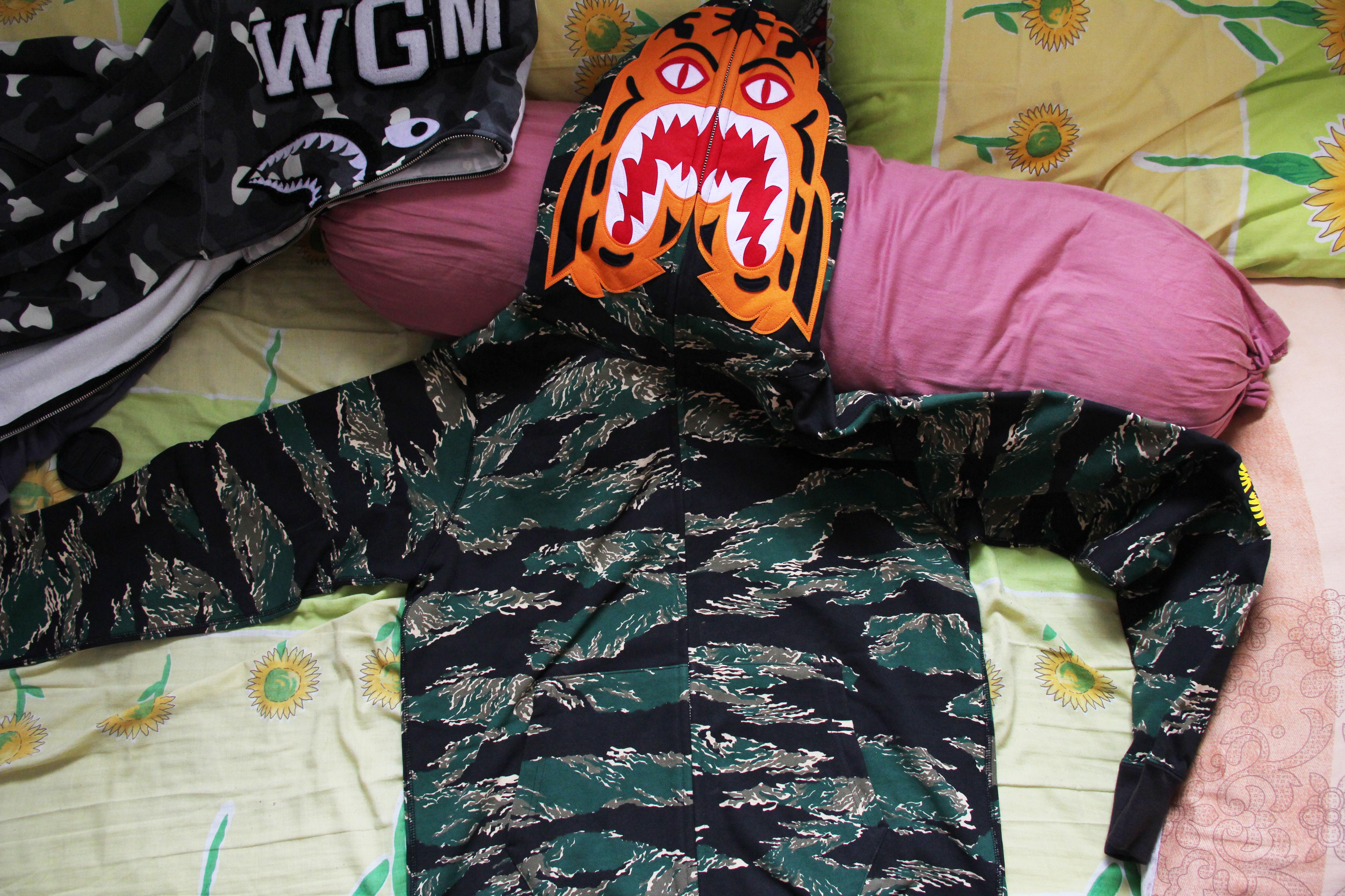 (LC) TIGER STRIPE CAMO TIGER HOODIE r/bapeheads