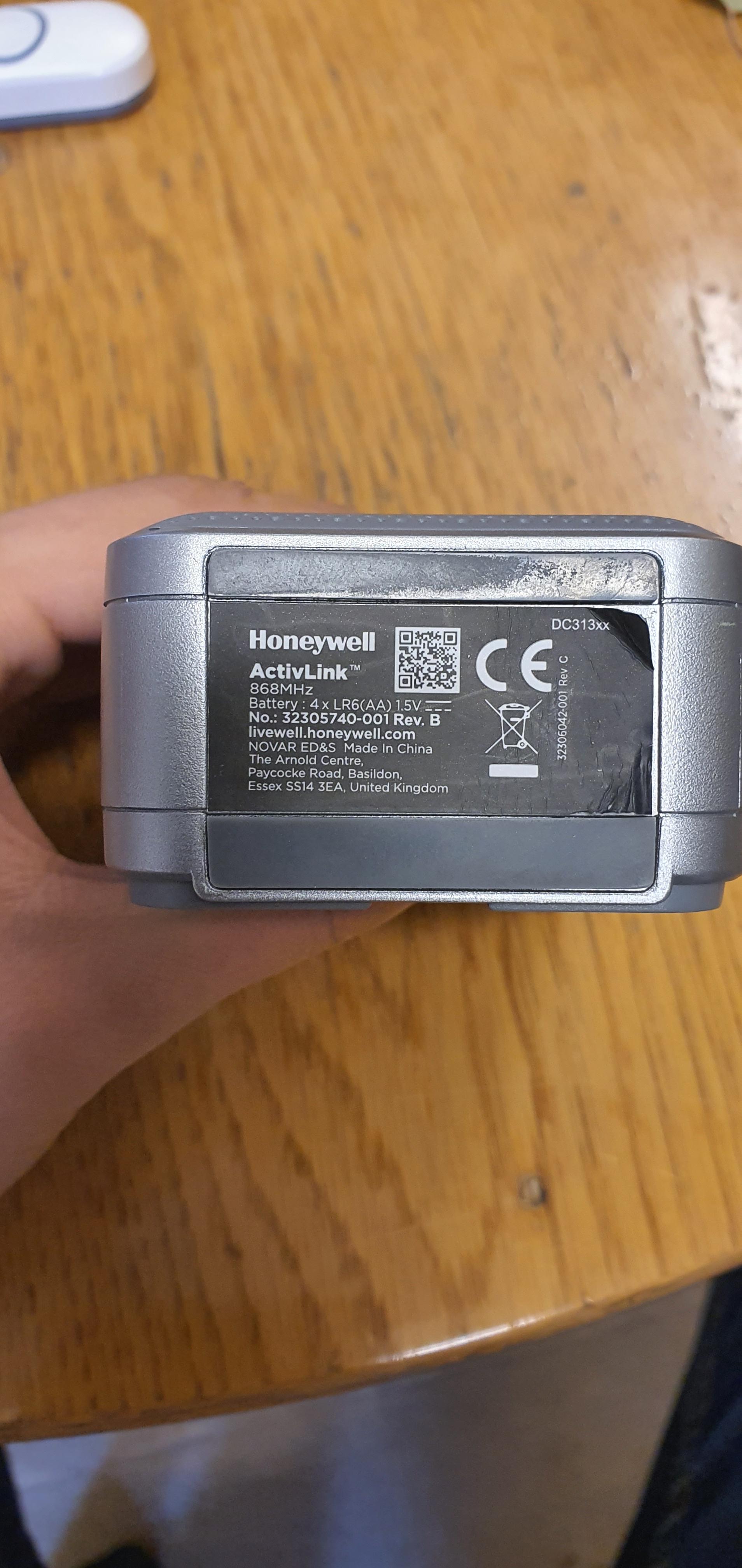 The doorbell isn't working, it seems to be something about the receiver