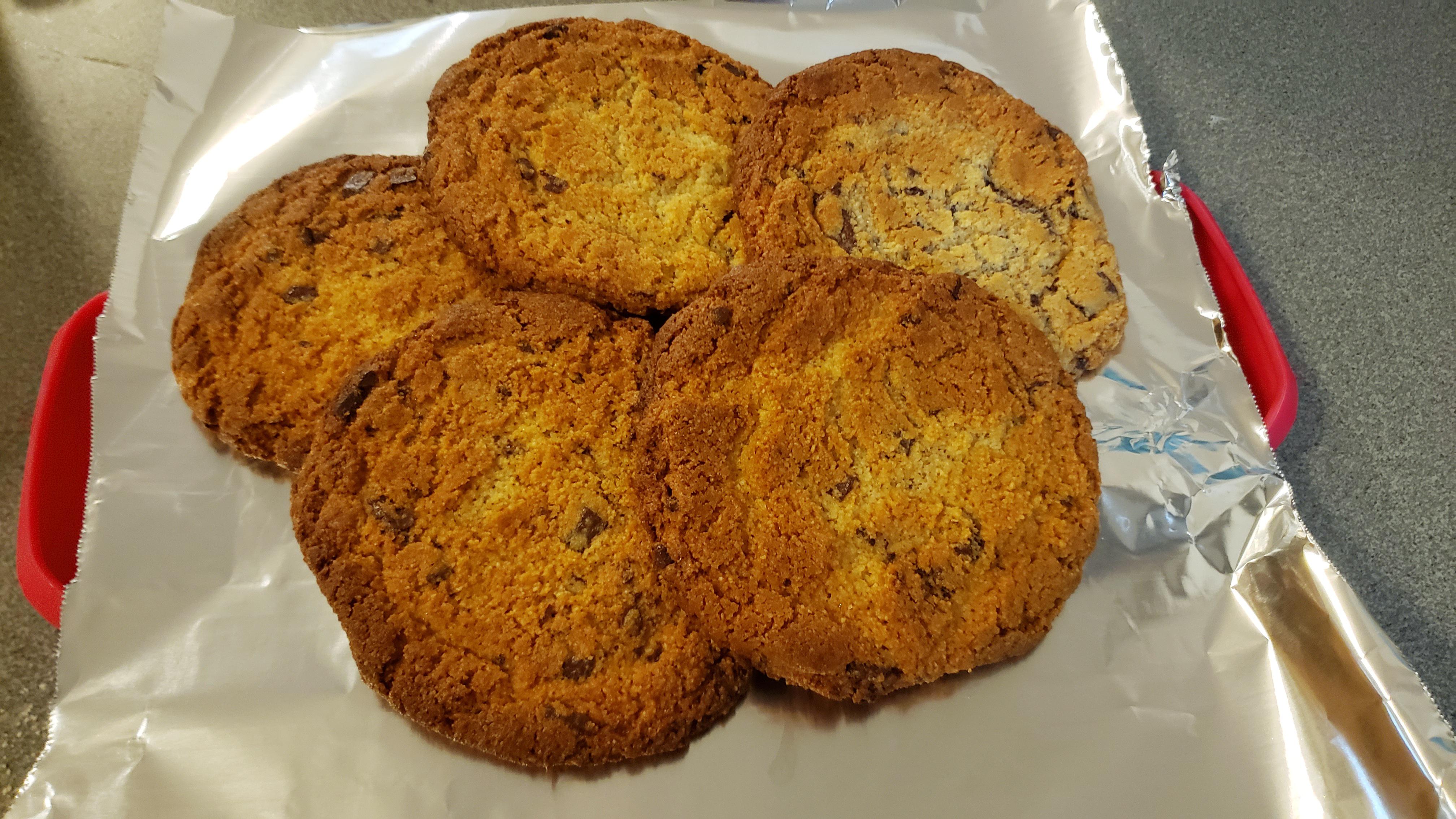 Did a gluten free almond flour choco chip cookiez! https//cooking