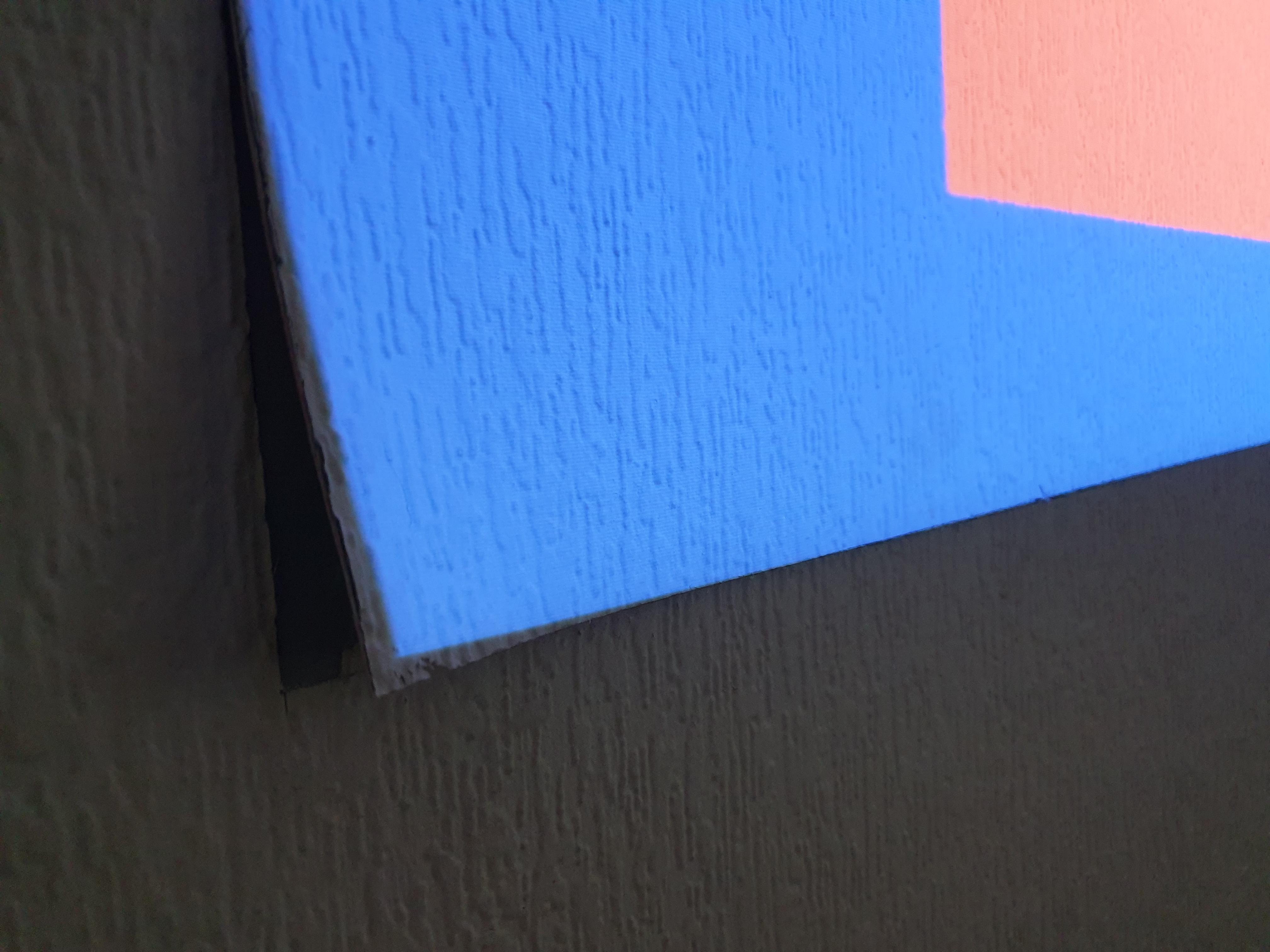 Making a projector wall/screen the cheapo way by cutting the shape of