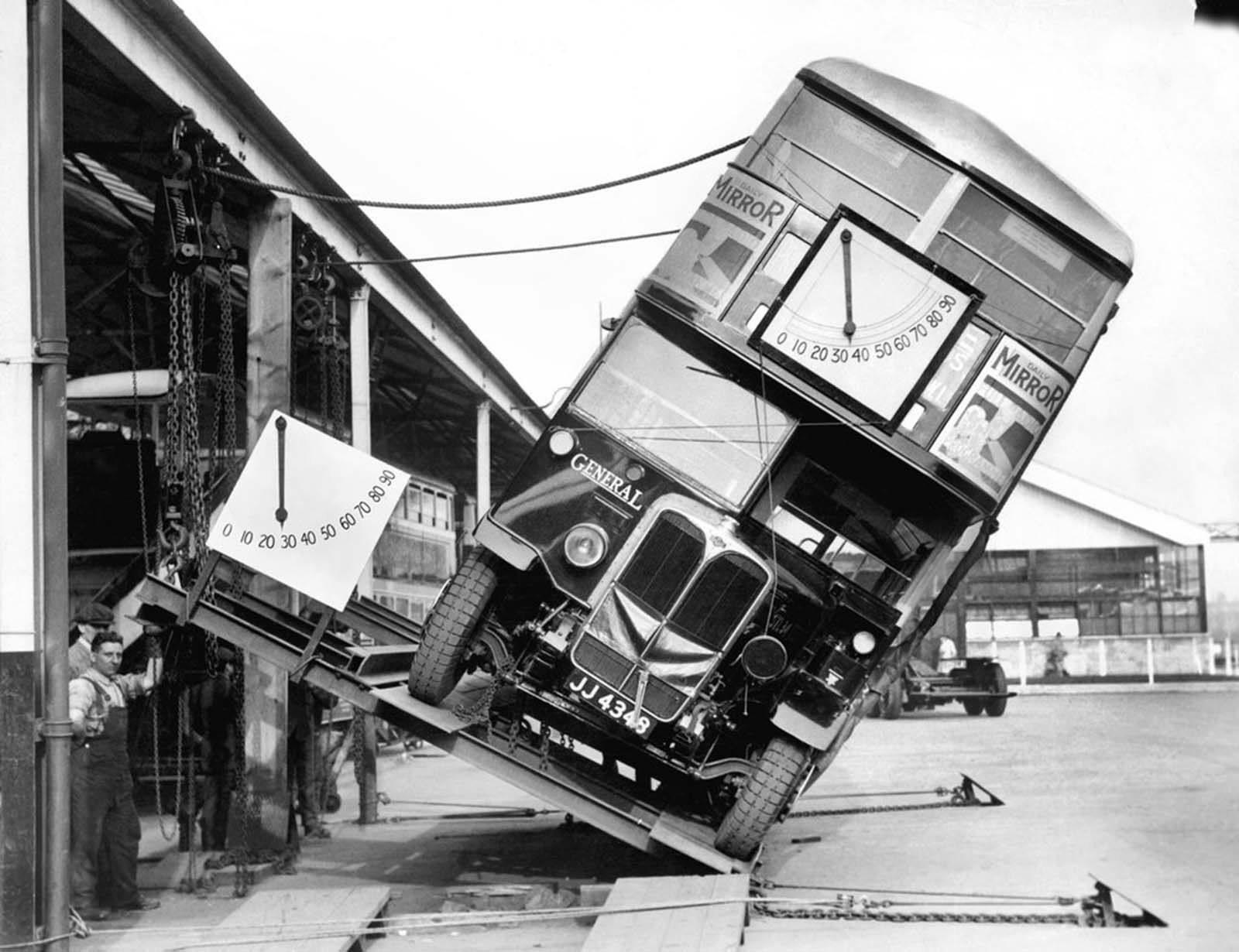 For anyone who was ever worried that the double deckers might tip over