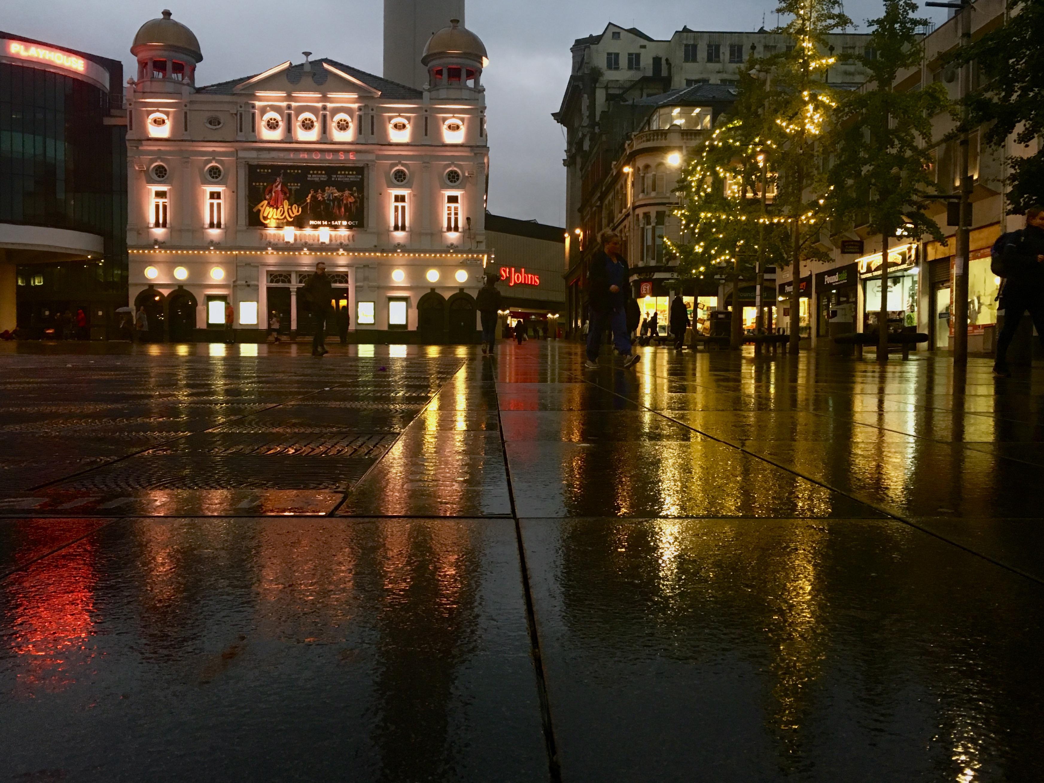 I love this city, especially in the rain r/Liverpool