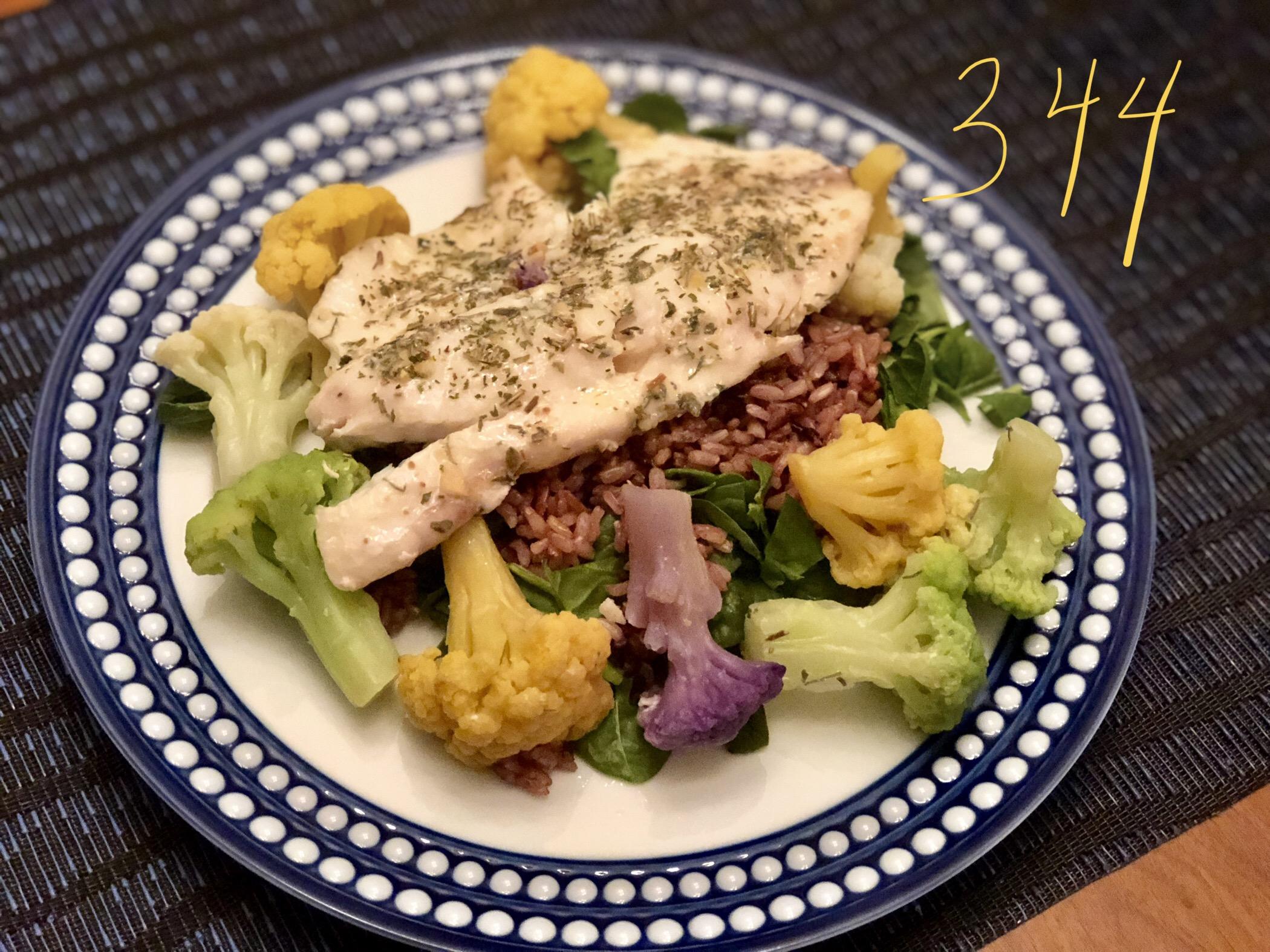 Baked tilapia with cauliflower, sprouted rice, and spinach for 344