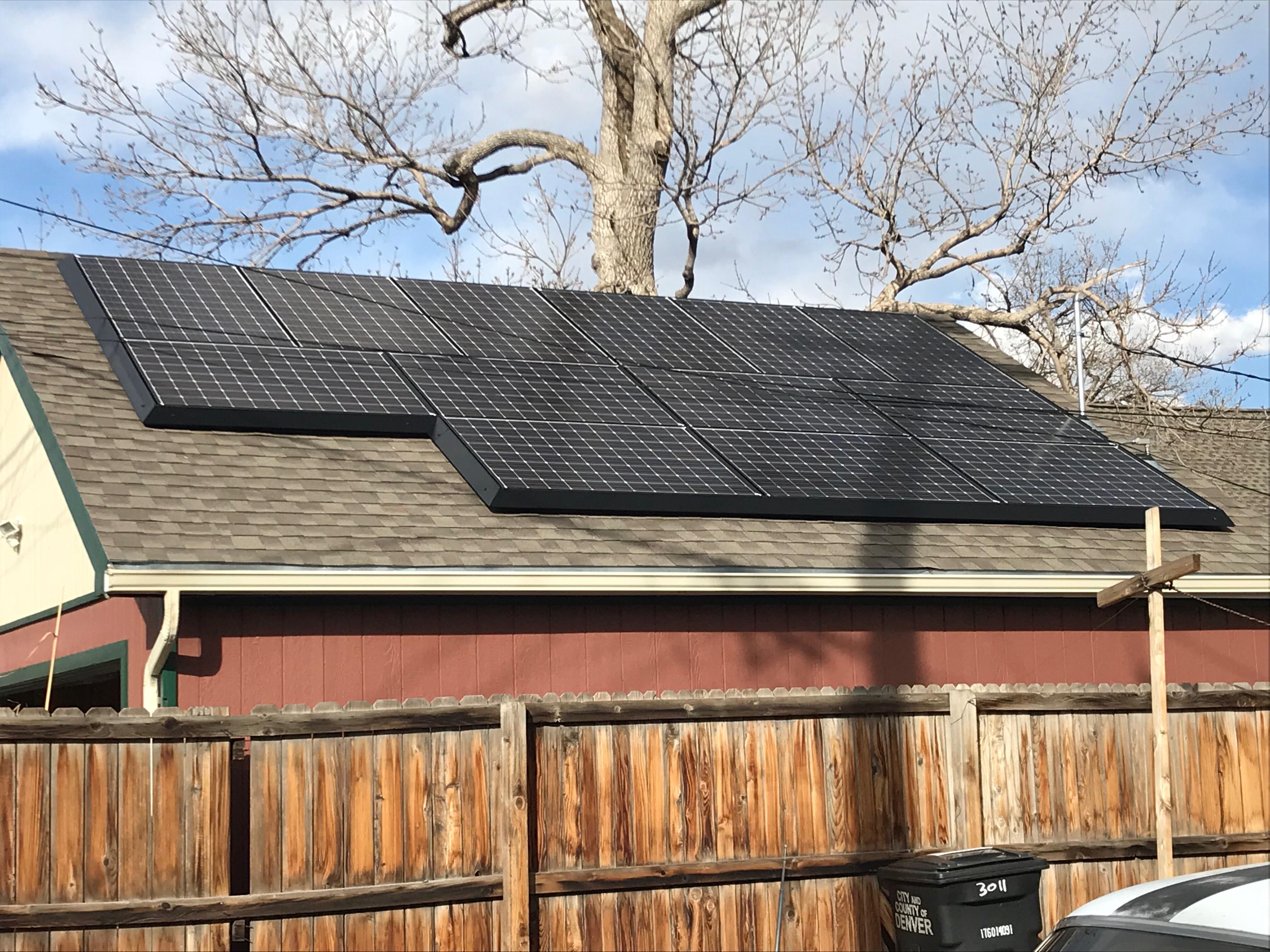 New solar panels installed! Gimme that 300 days of sun. r/Denver