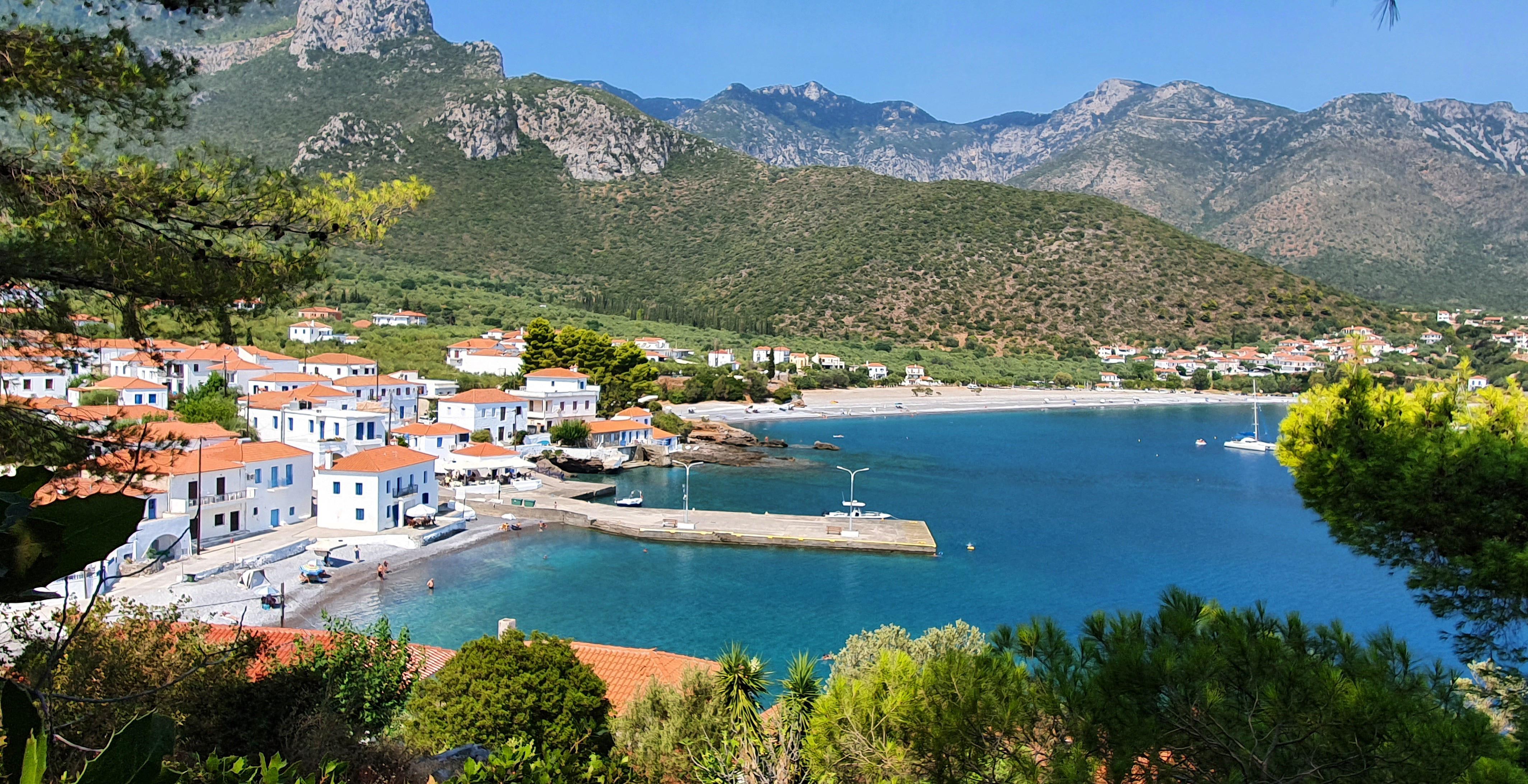Kyparissi in Lakonia, Greece. r/europe