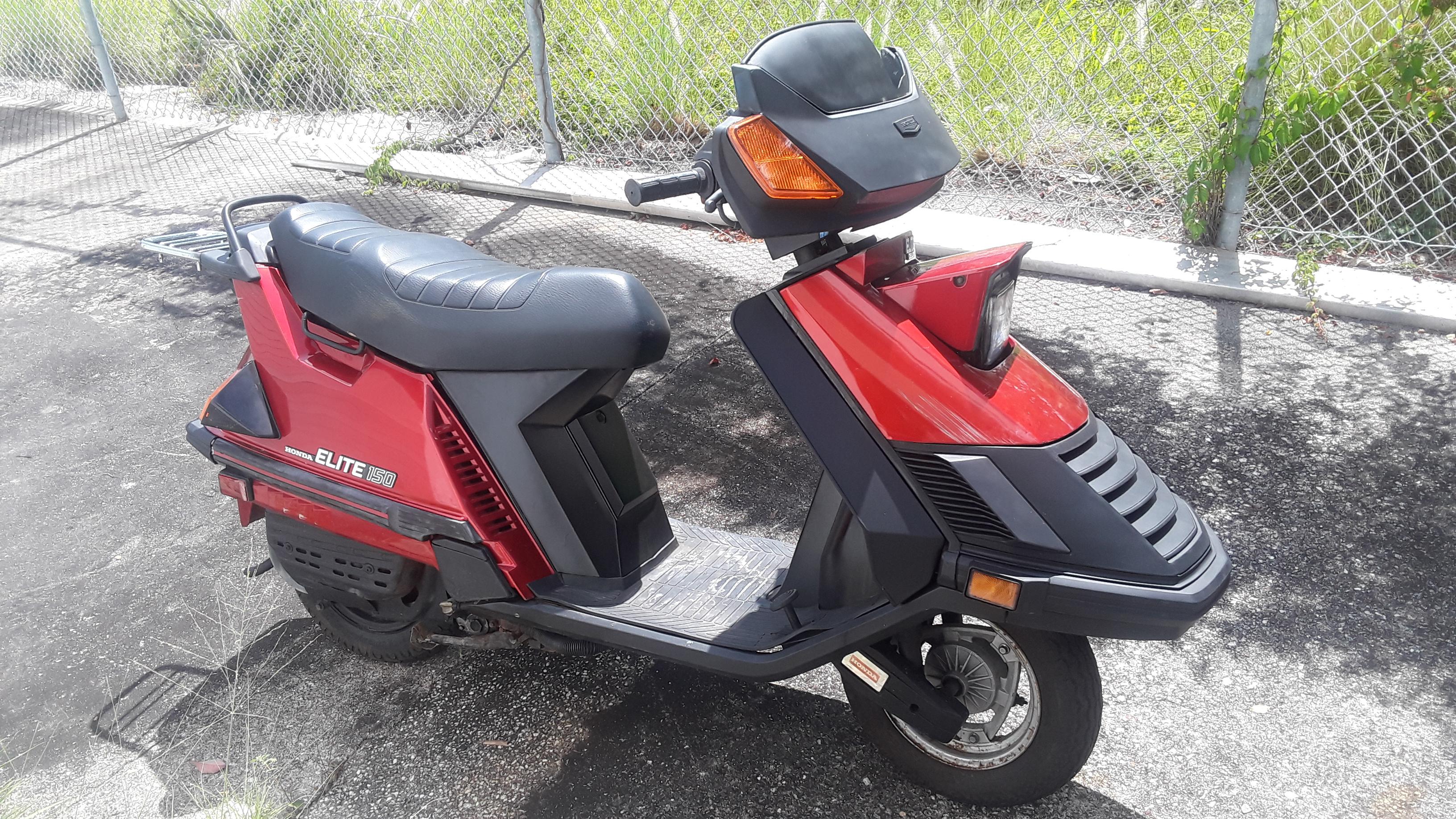 Vintage Honda elite parts for sale. Shipping in the USA. I have ch150