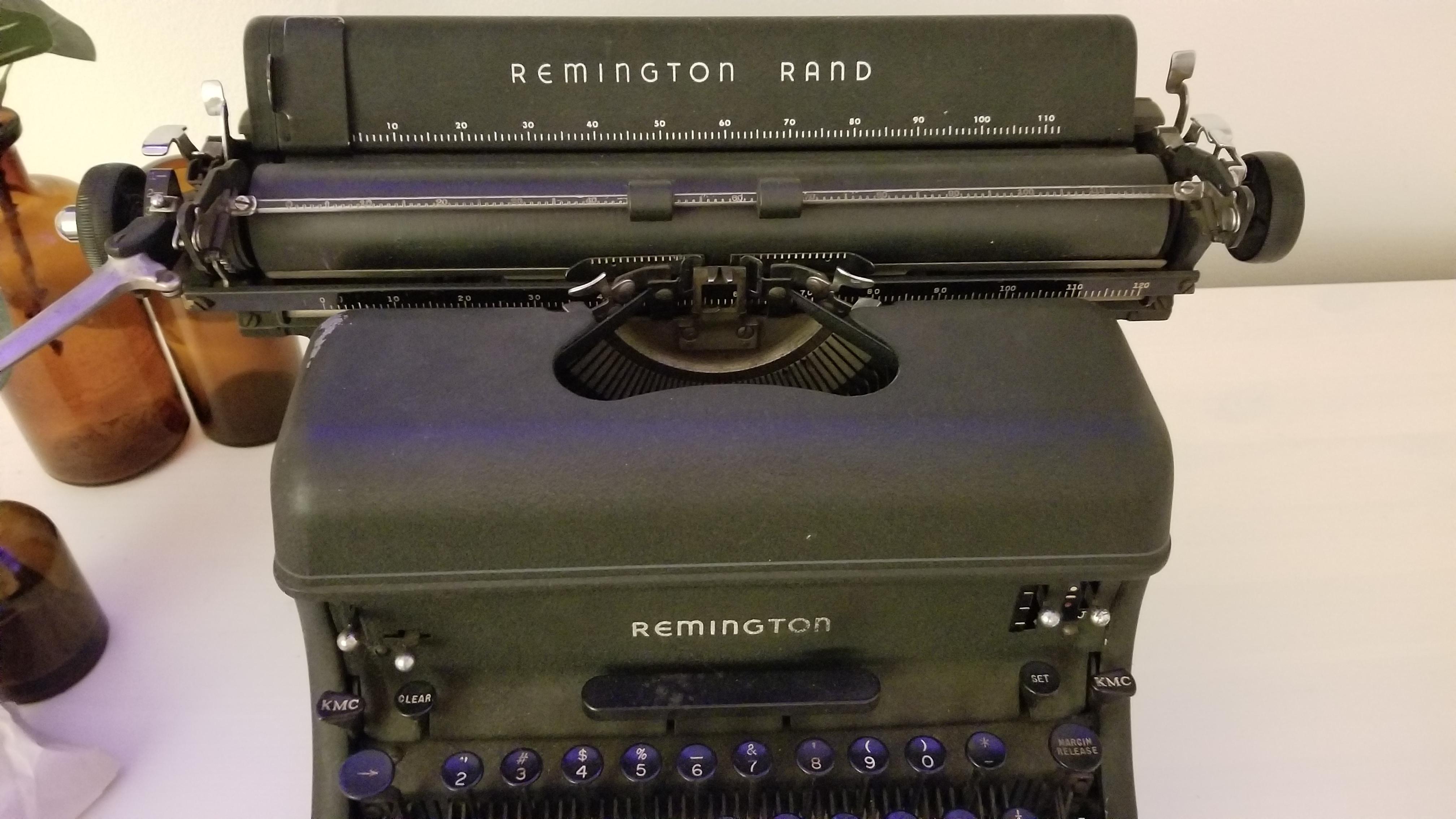 Help with Model and where to get ink r/typewriters