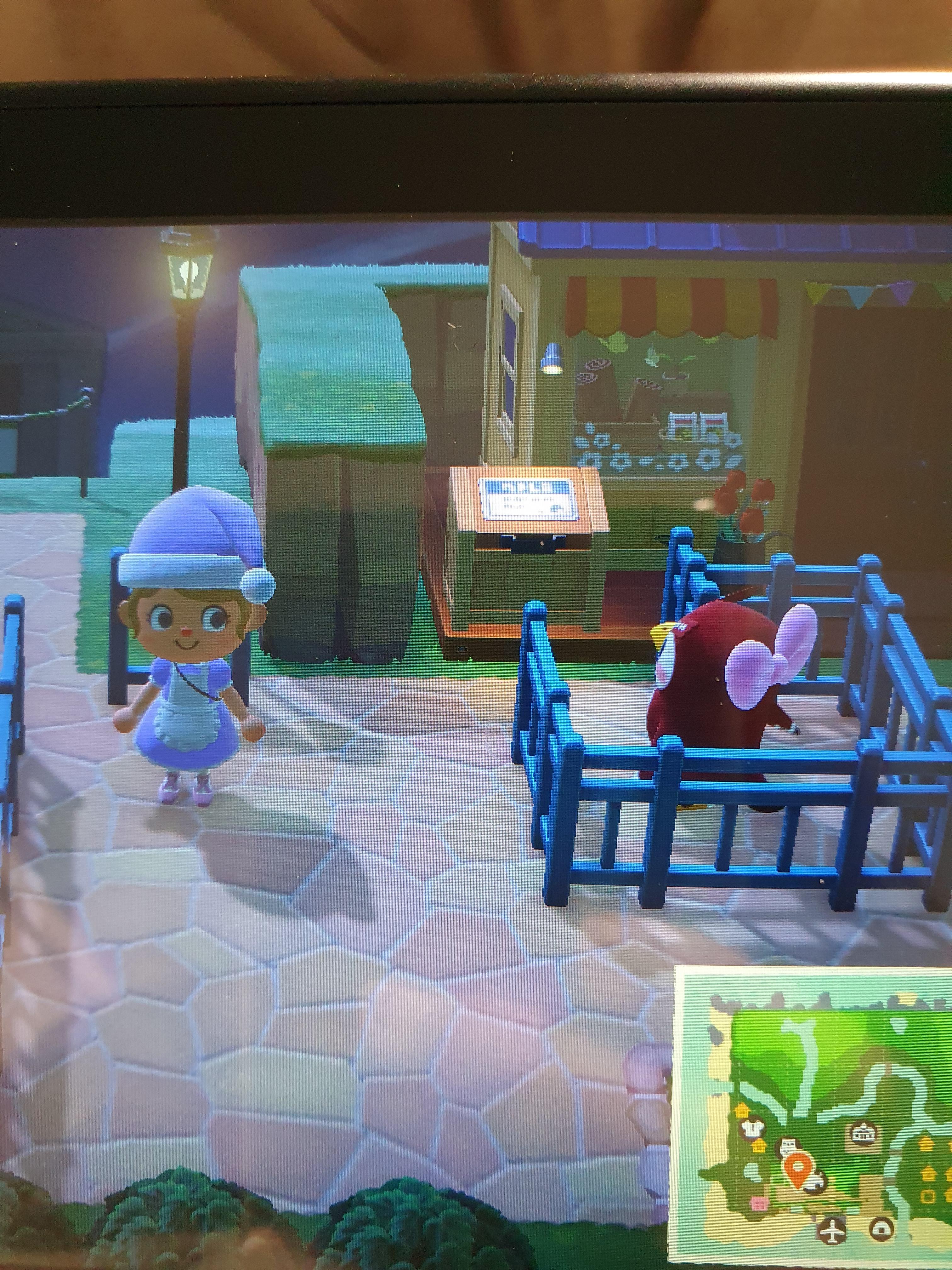 Celeste DIY Crescent Moon Chair, no meteor shower. Comment if