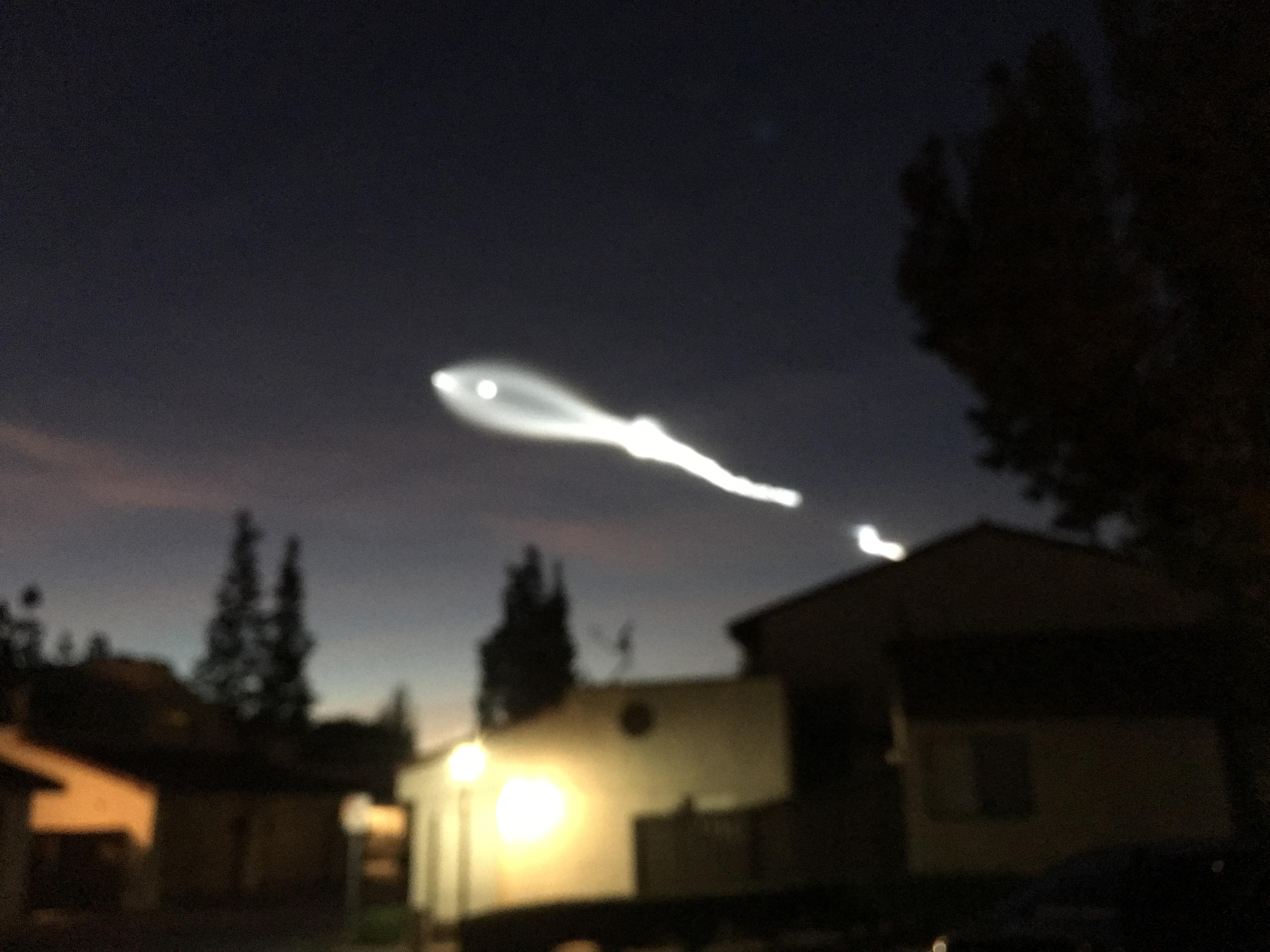Crazy light in western sky in California r/whoa_dude