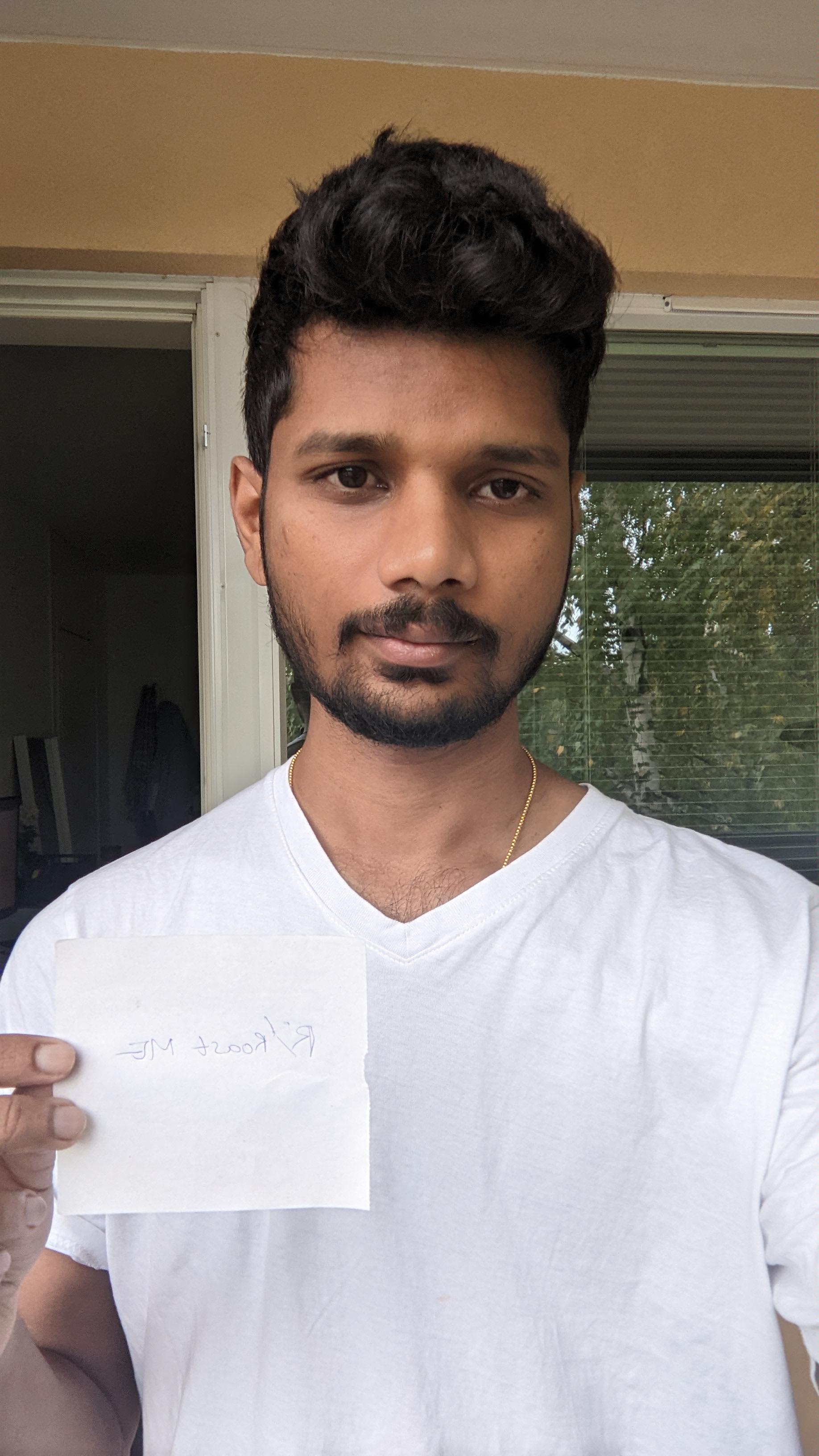 M23 Do your worst r/RoastMe