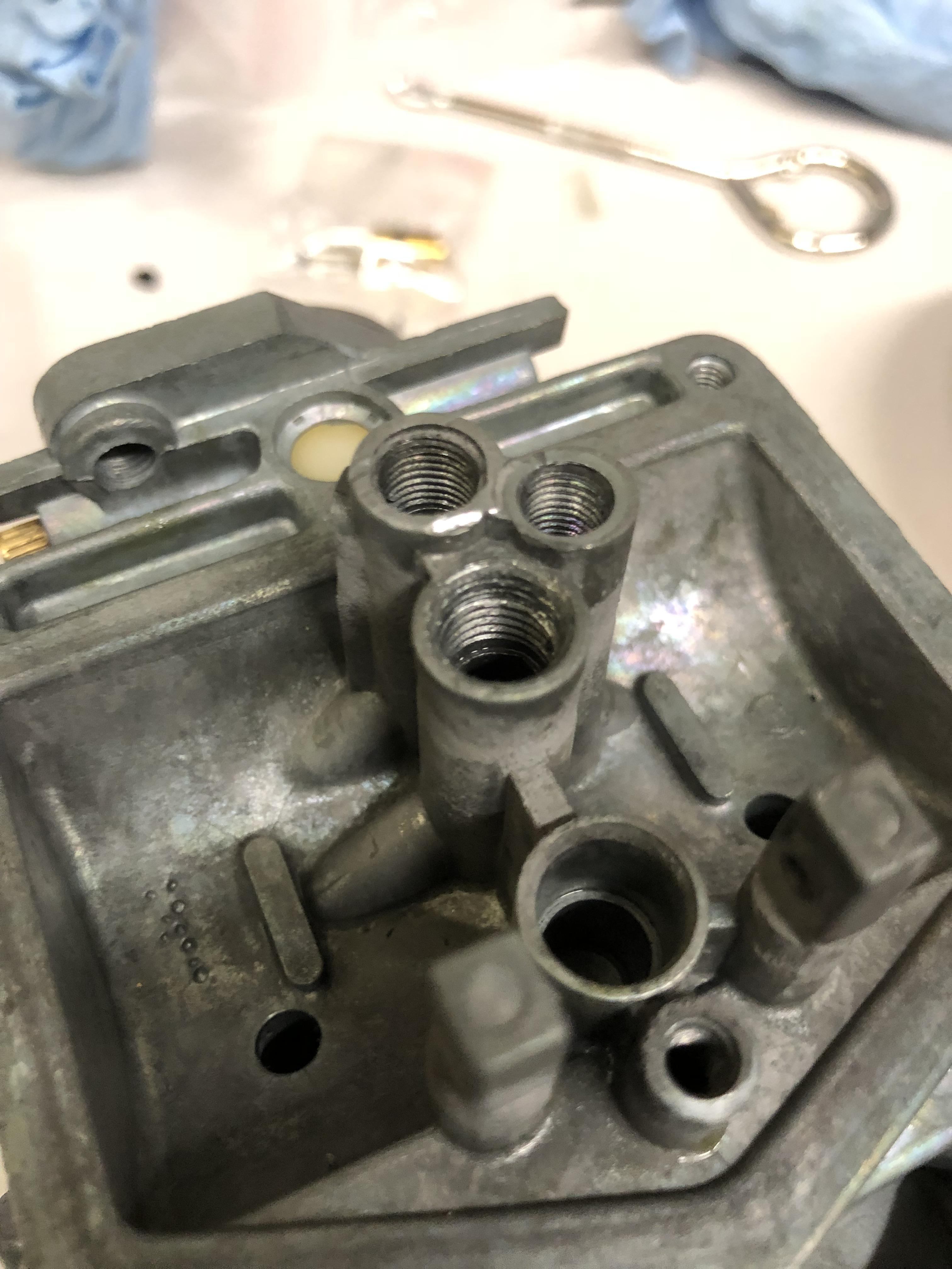 Stripped Carb Jet Hole r/HondaCB