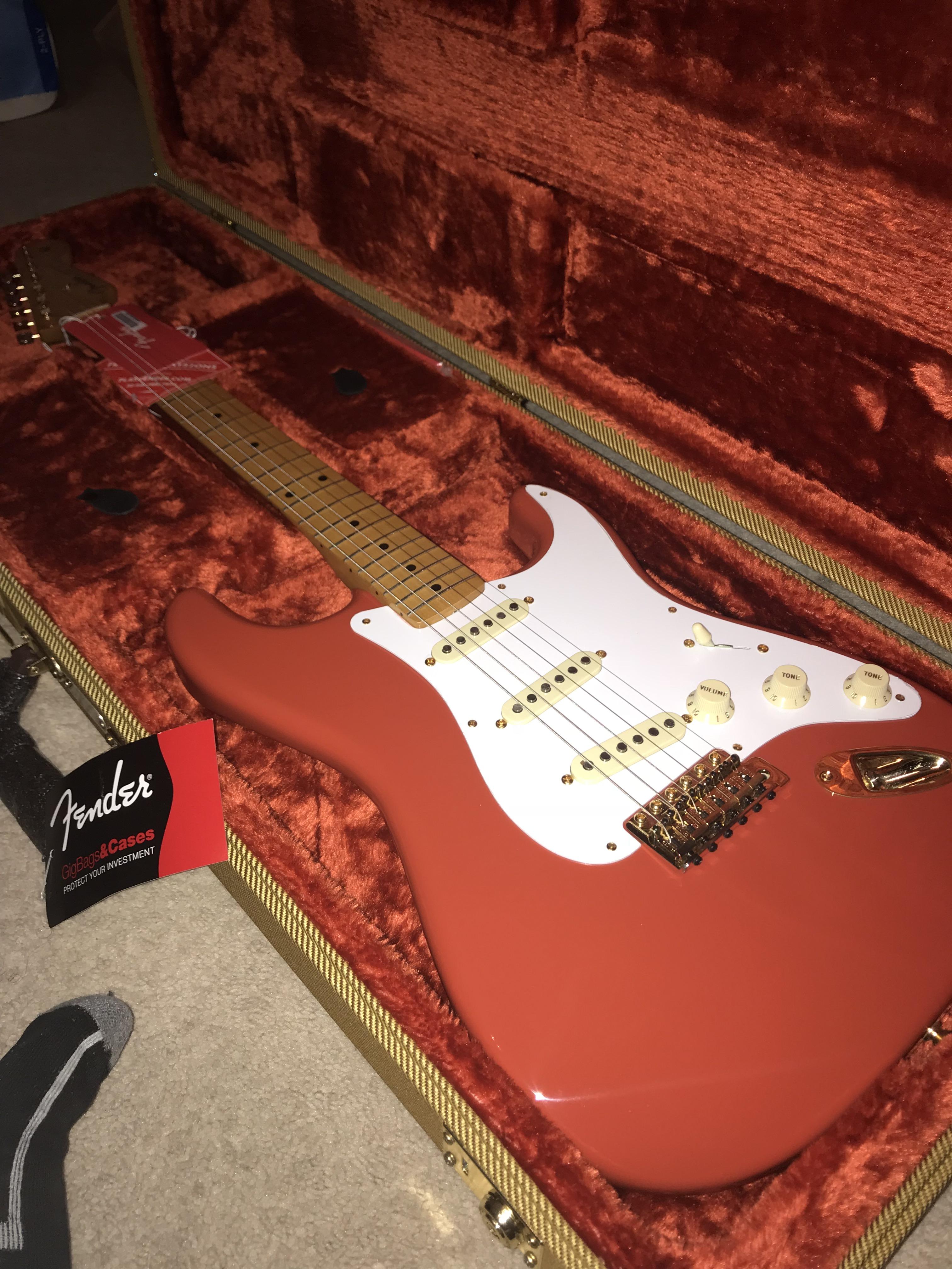 Fender Special Edition 50s Stratocaster with Gold Hardware r/guitarporn