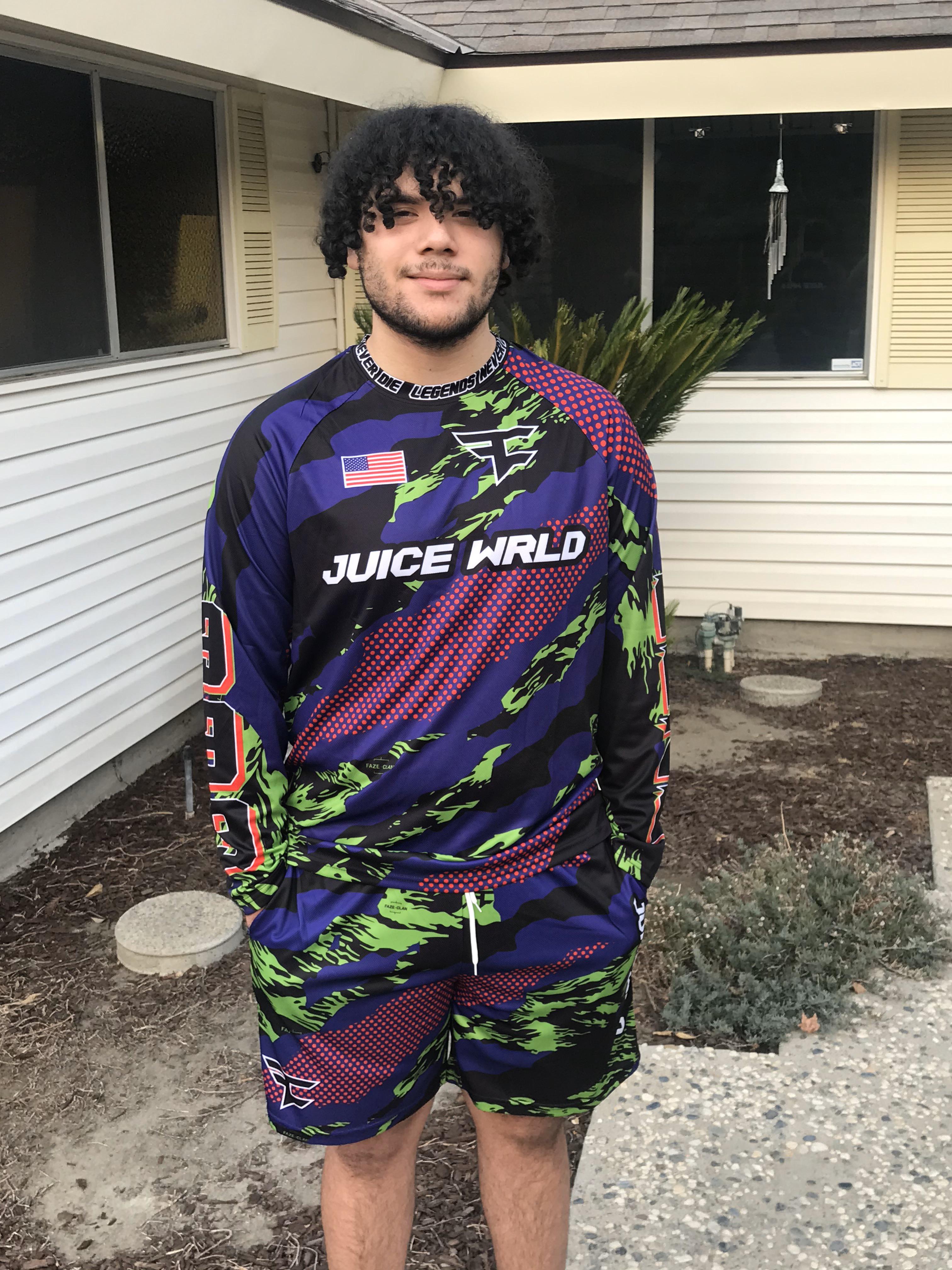 The juice wrld x faze paintball jersey came in! r/JuiceWRLD