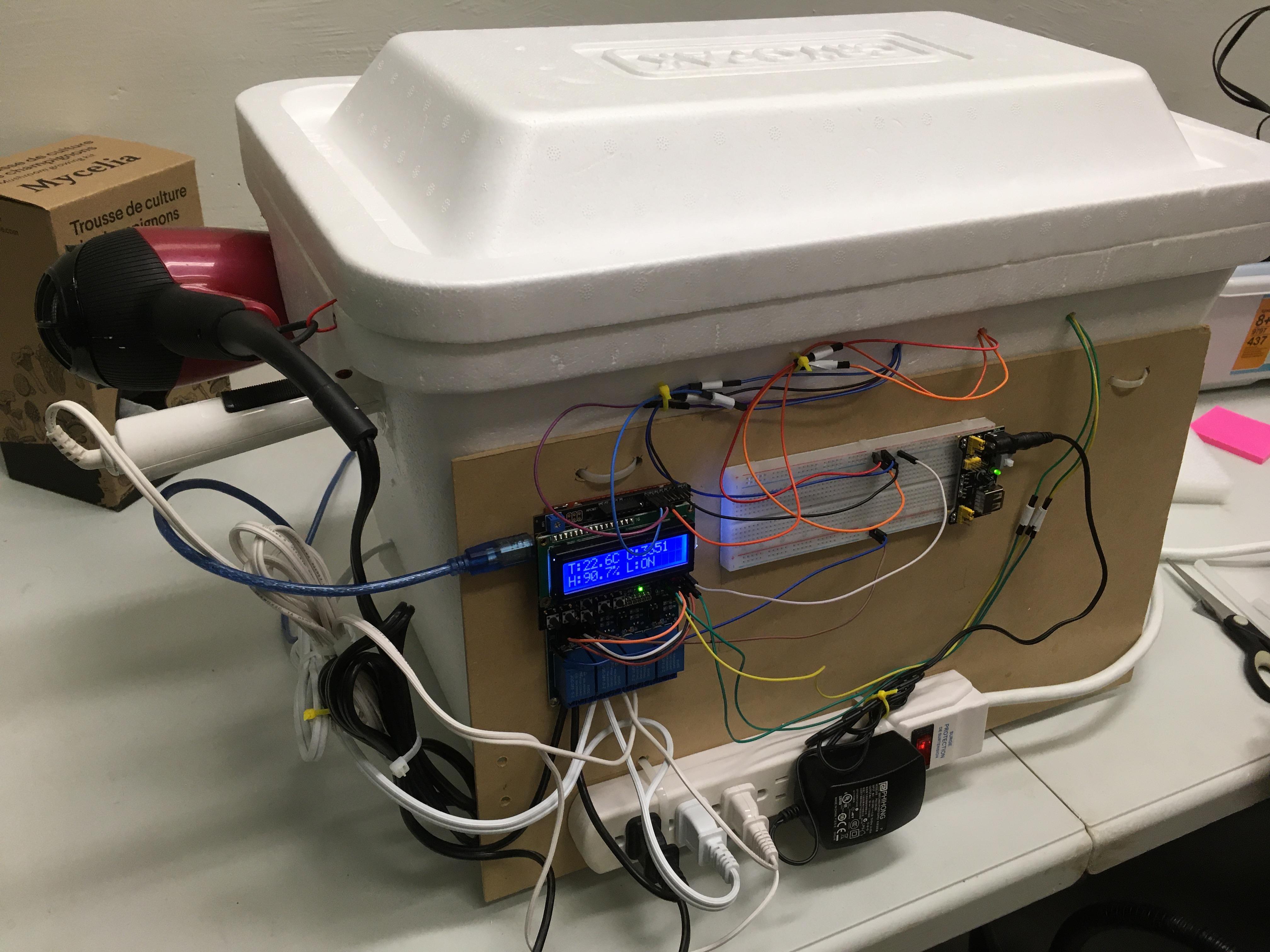 Funguino; the simple mushroom grow box r/arduino