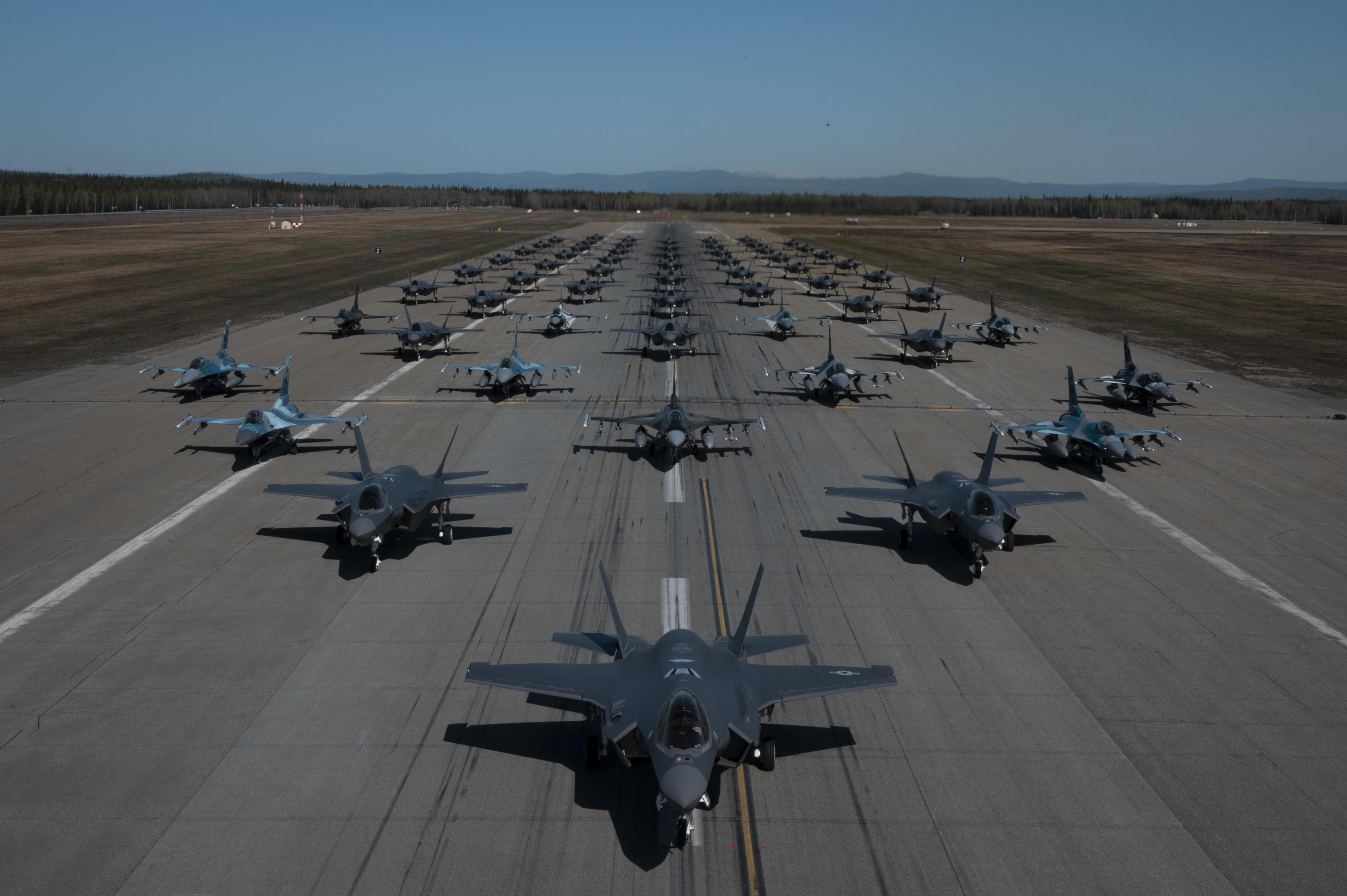 F35As, F16s and "Su27s" perform elephant walk at Eielson Air Force