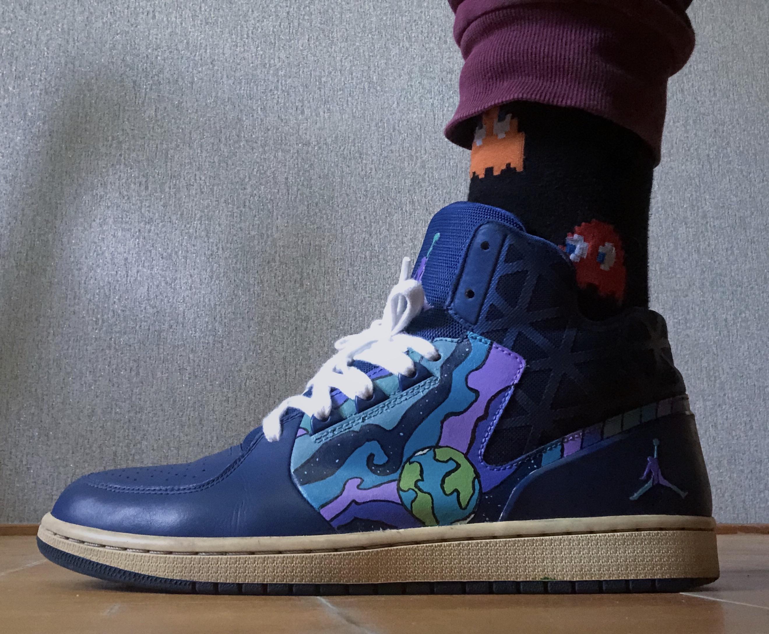 I am not sure if it good enough for reddit but these are my first custom sneakers👾 r