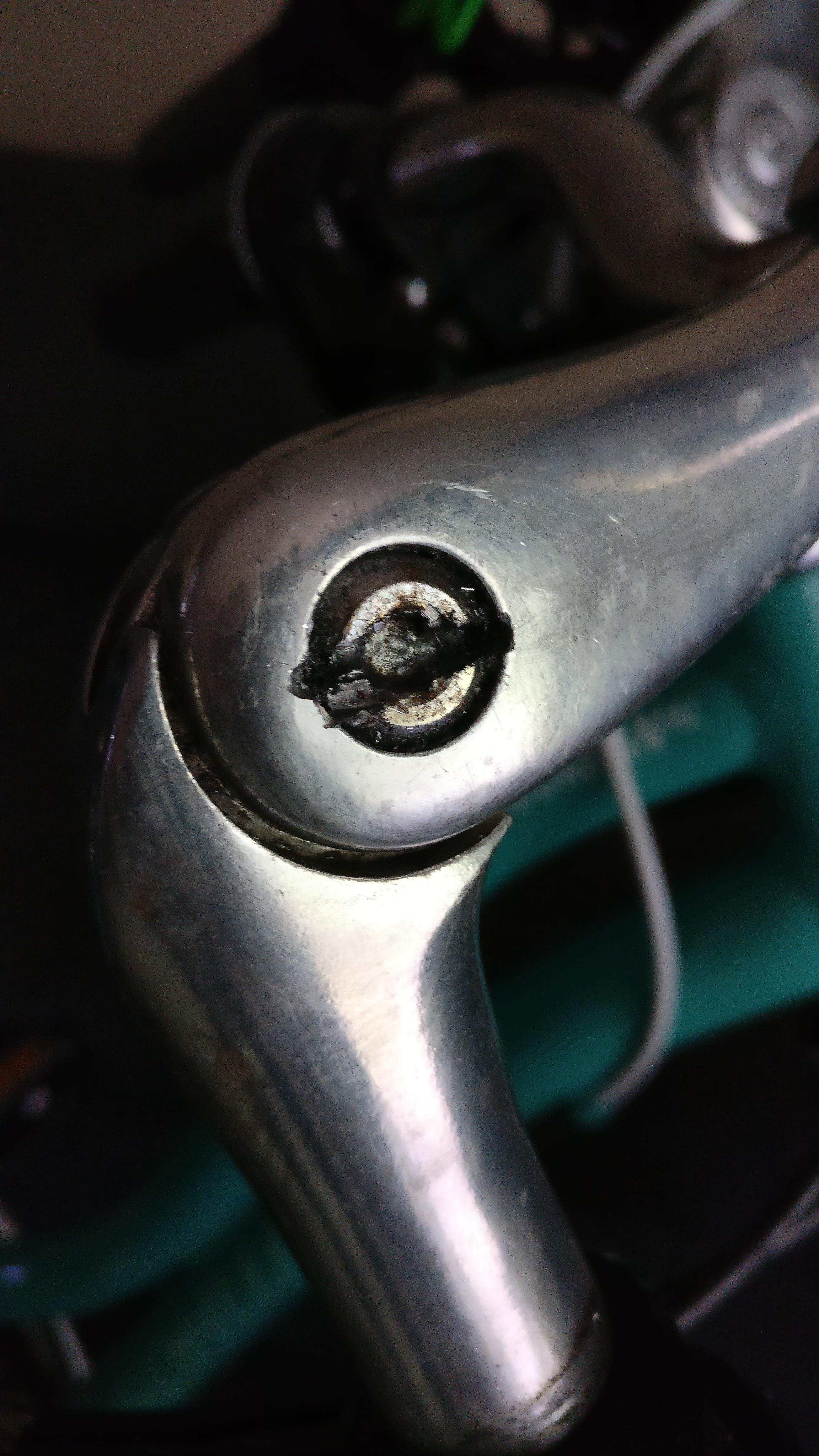 Any tips for loosening impossible stripped hex bolts? r/bikewrench