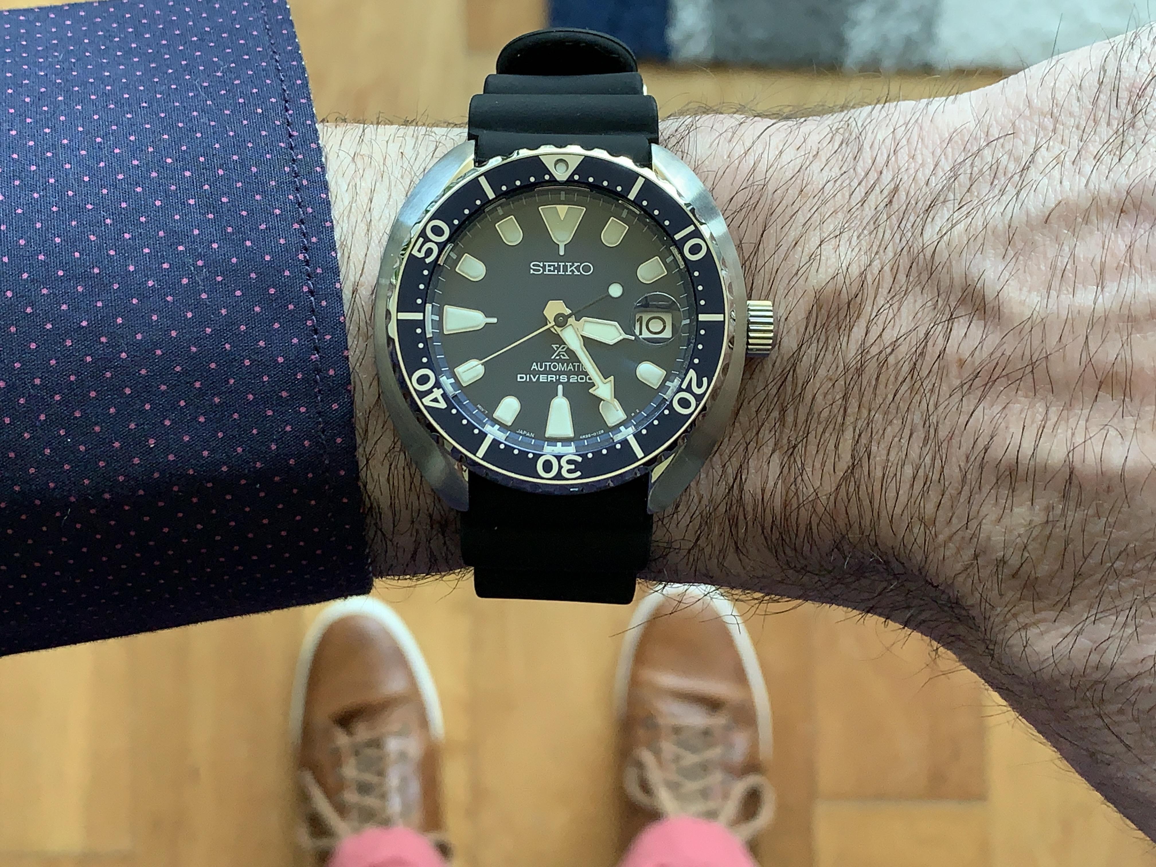 [Seiko] The Mini Turtle DOES fit small wrists r/Watches